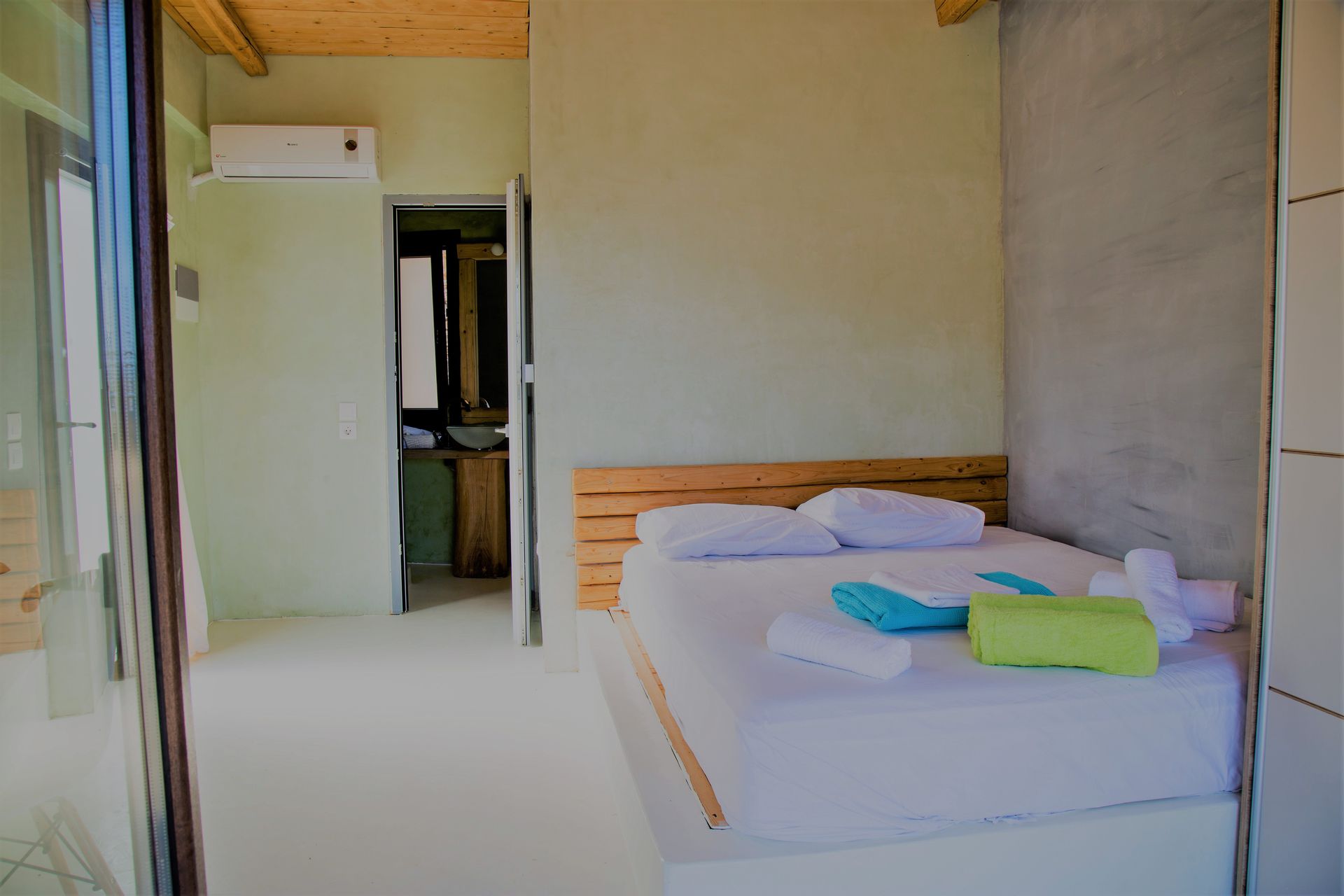 Junior Sea View 112