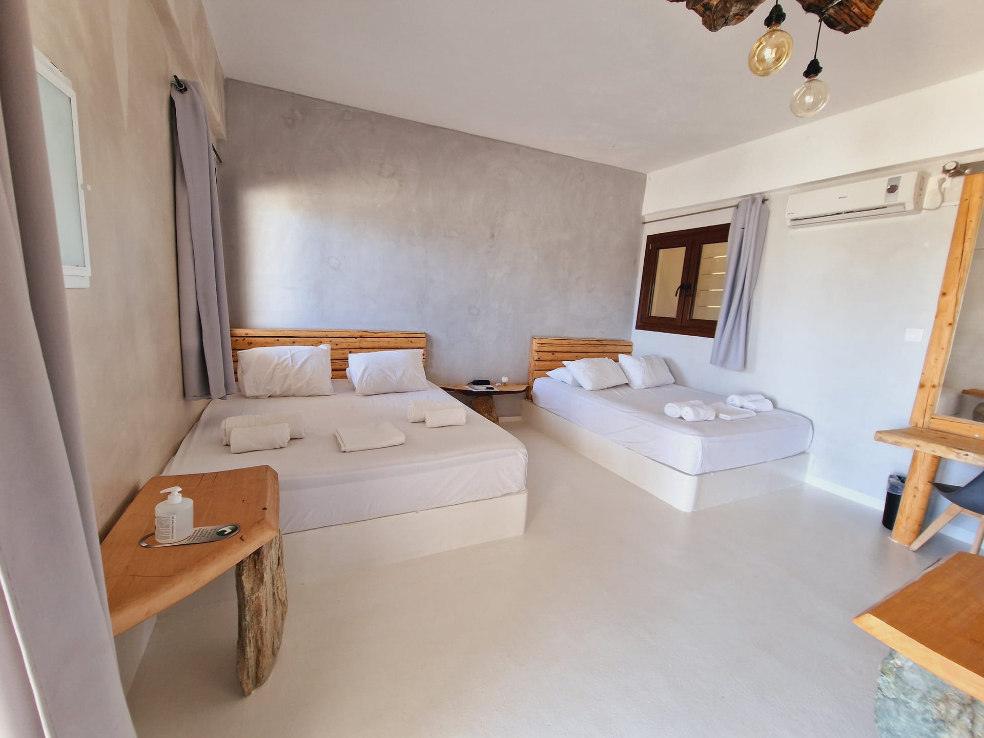 Queen Sea View 114