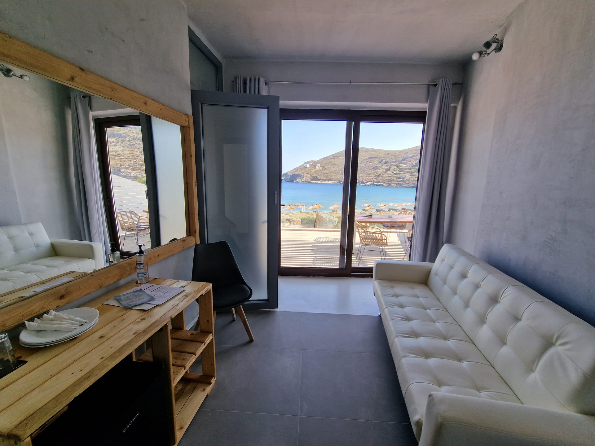 King Sea View 126