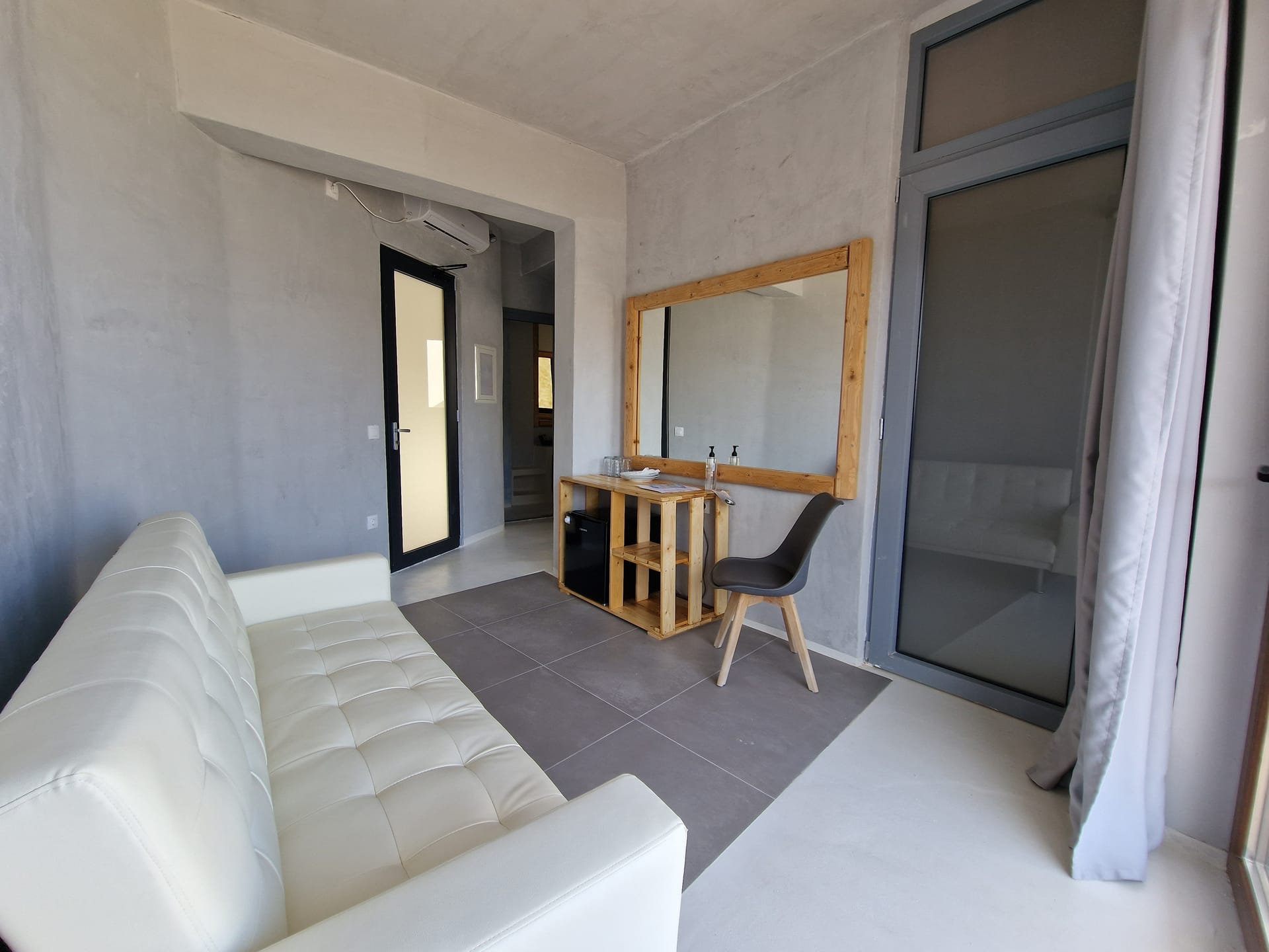 King Sea View 126