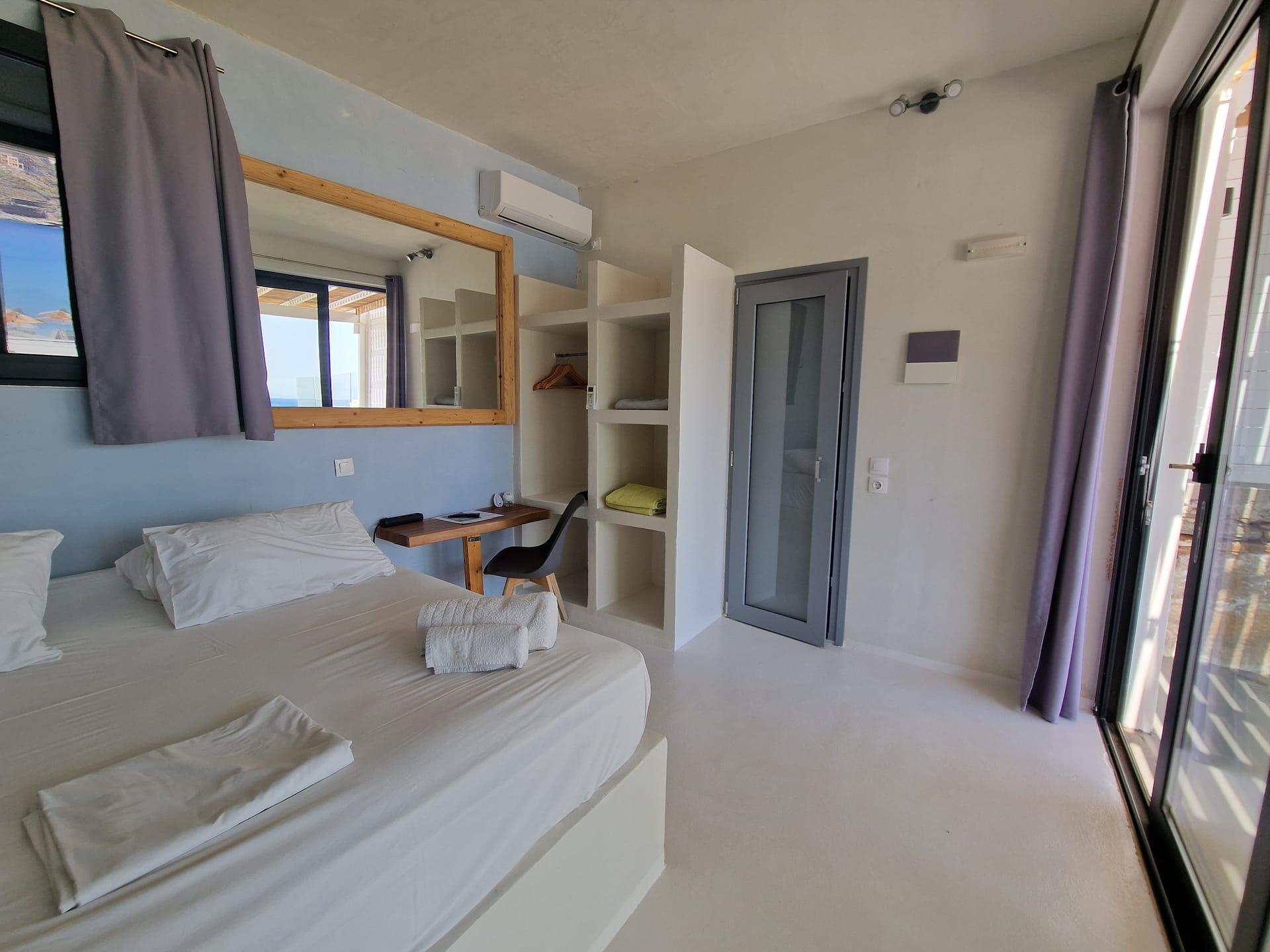 Deluxe Sea View 213