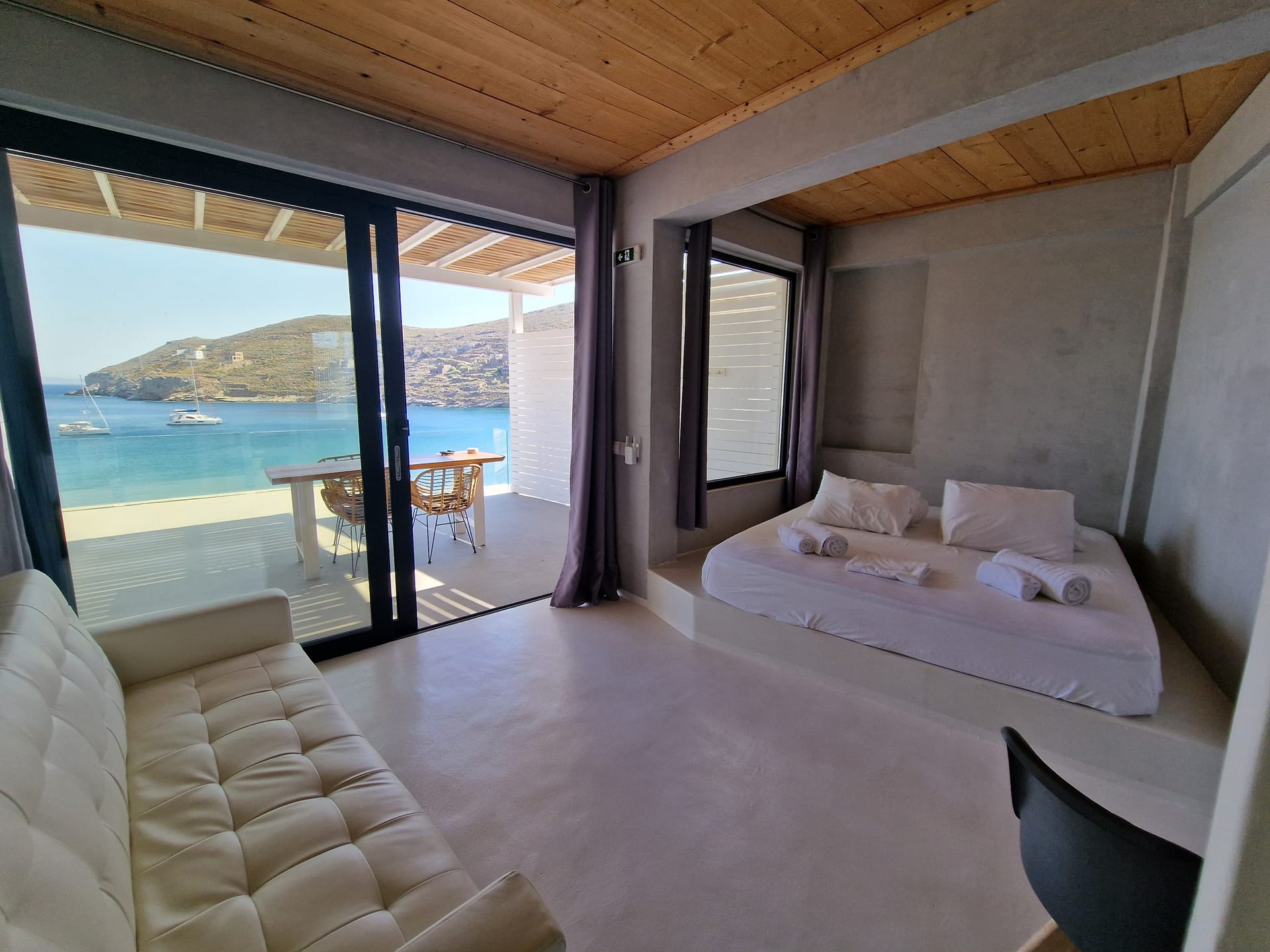 Junior Sea View 311