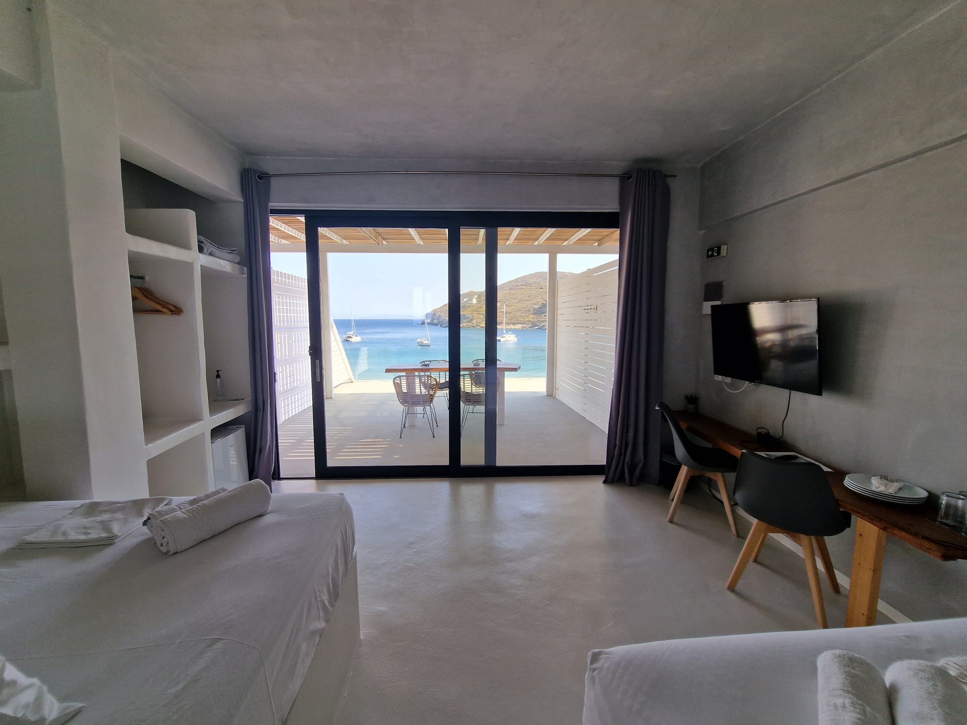 Queen Sea View 313