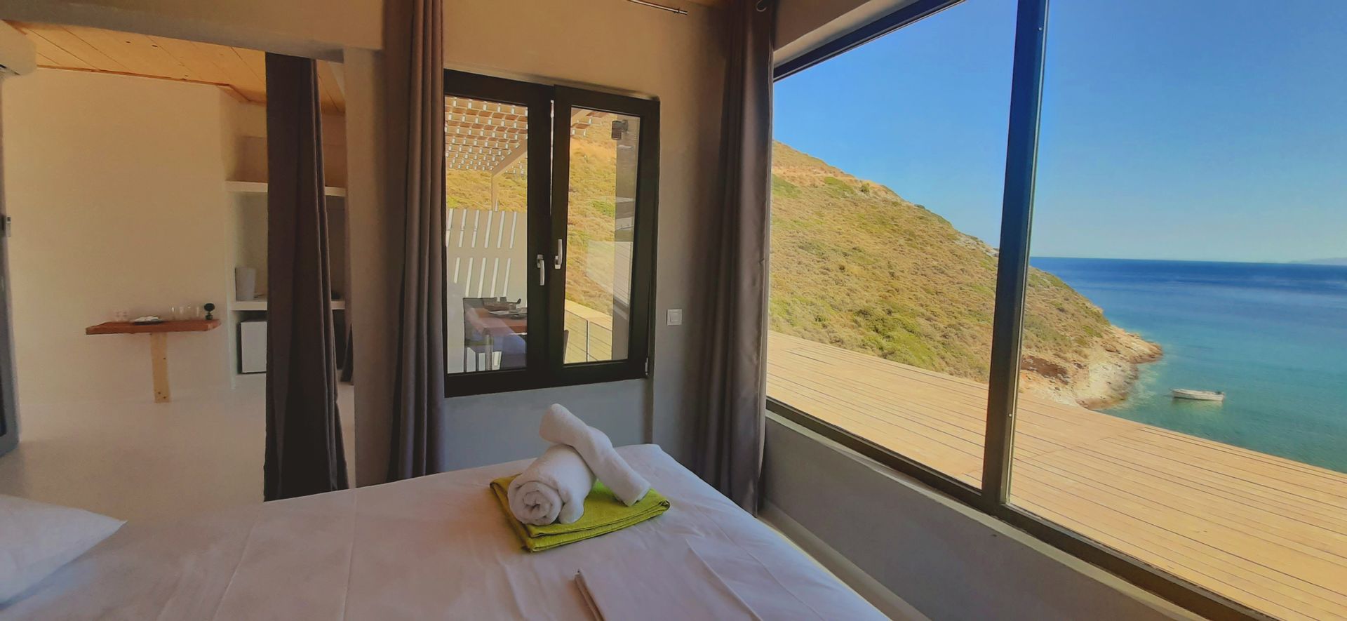 Junior Panoramic Sea View 322