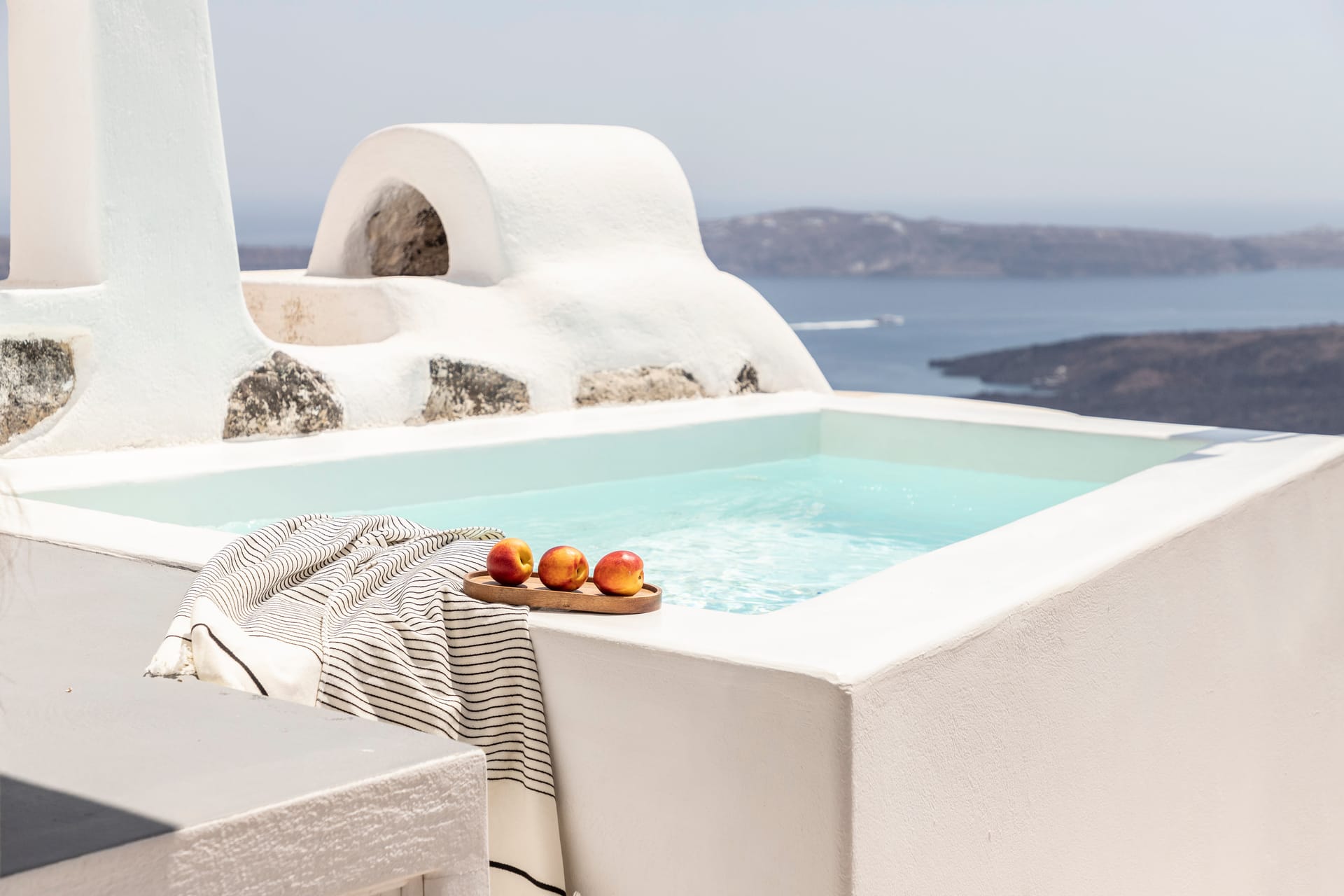 Two Bedroom Villa with Two Outdoor Heated Jacuzzis