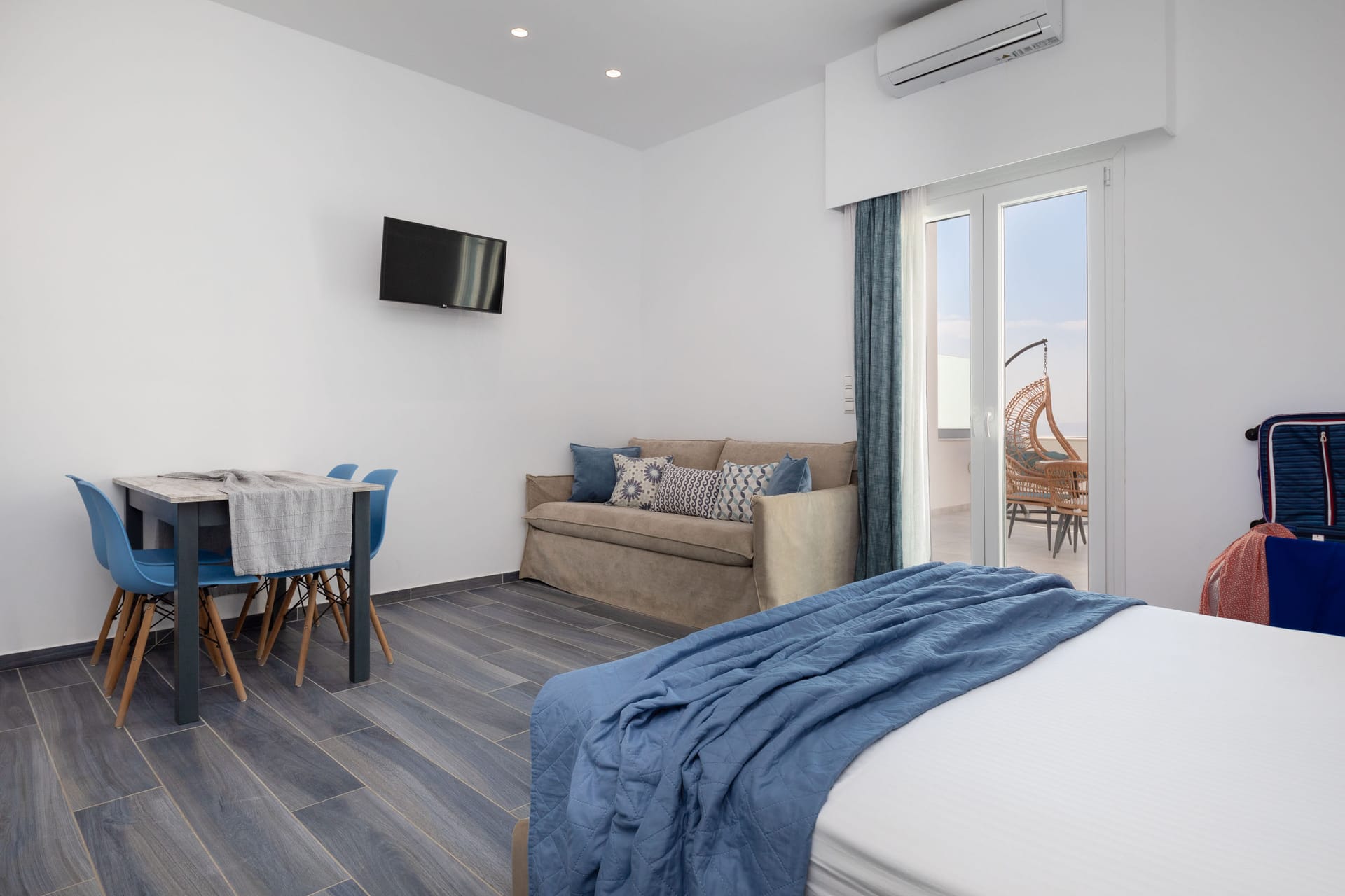 Premium Studio with Panoramic Sea View