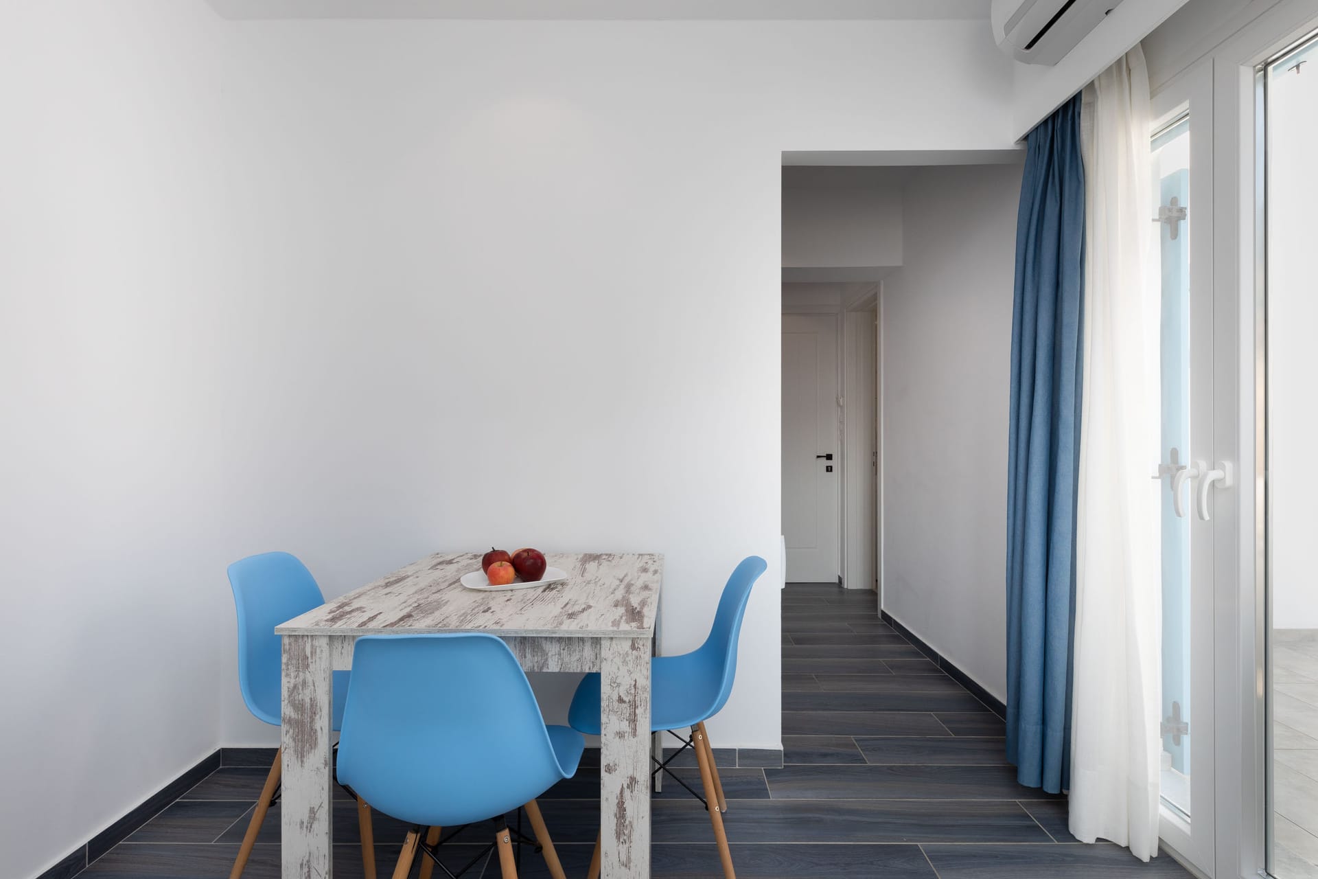 Deluxe One Bedroom Apartment with Panoramic Sea view