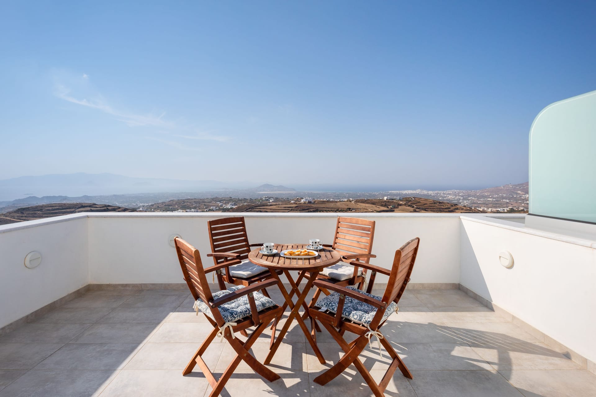 Deluxe One Bedroom Apartment with Panoramic Sea view