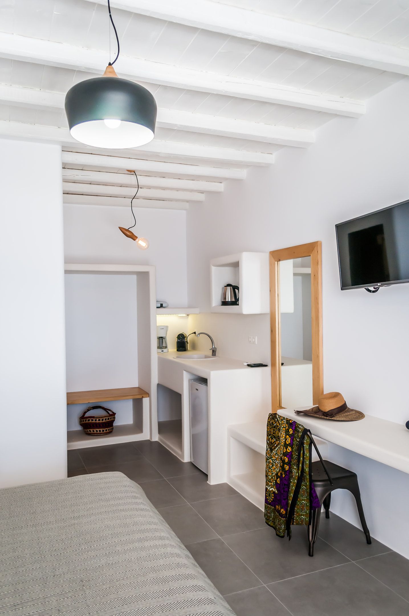 Junior Suite (max 2 persons) Pollonia Village
