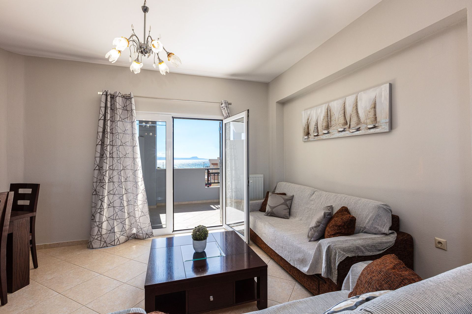 Apartment 3 Bedrooms Sea View