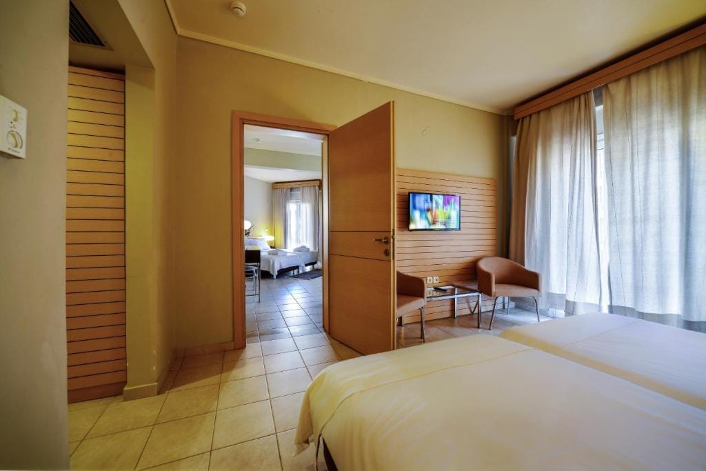 Family Connecting Rooms City View