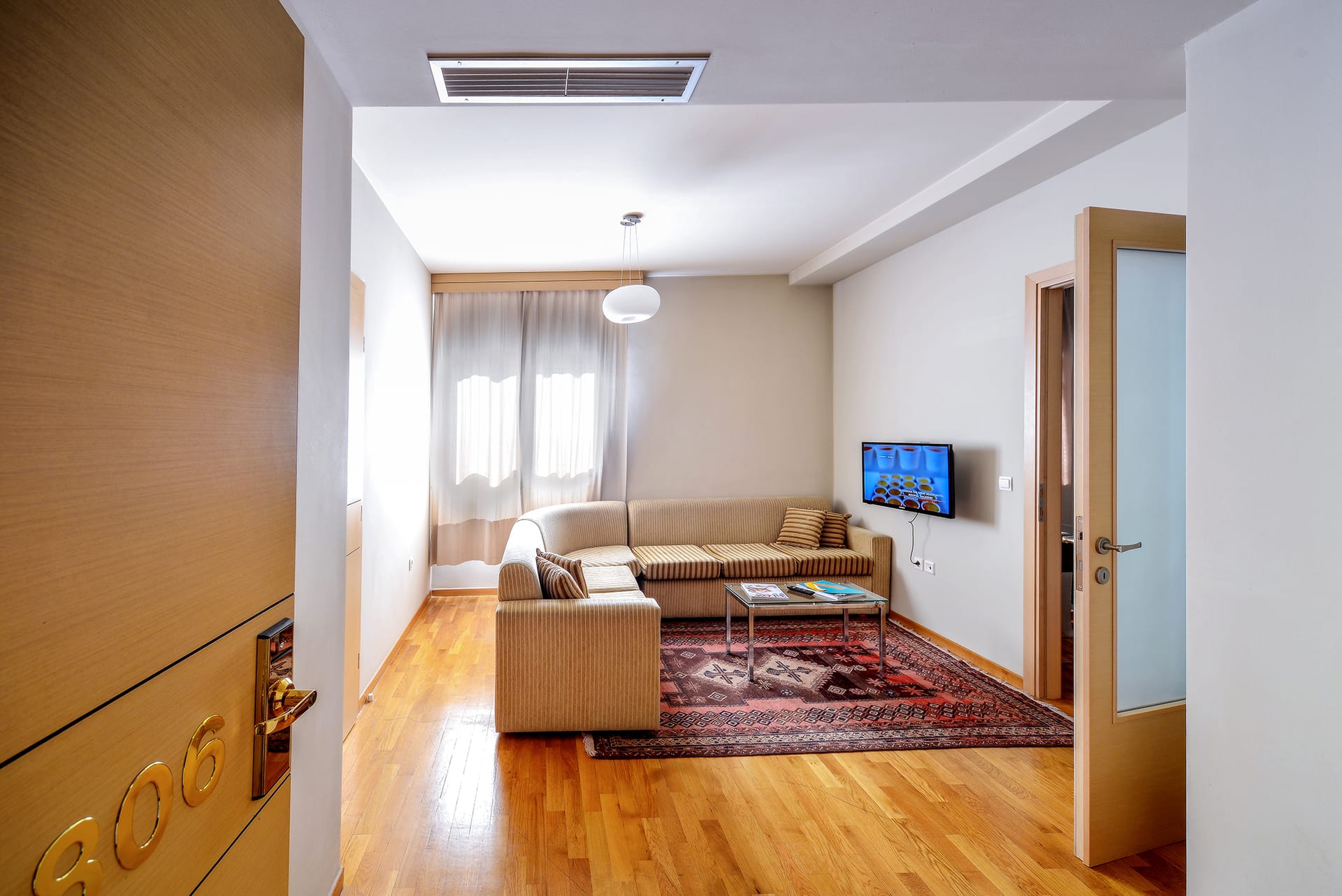 Penthouse Suite Inner View (no balcony)