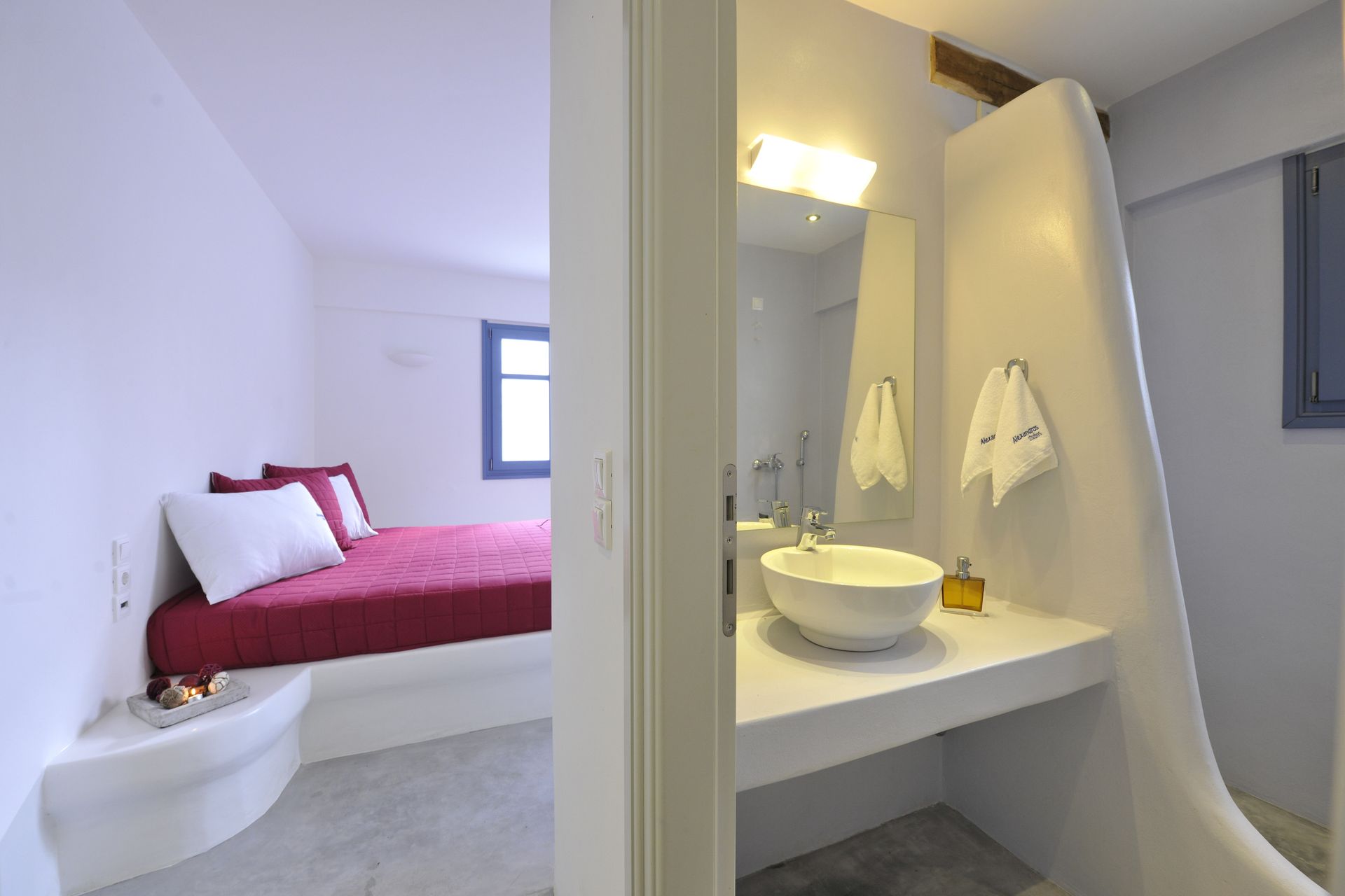 Standard Double Room with Courtyard