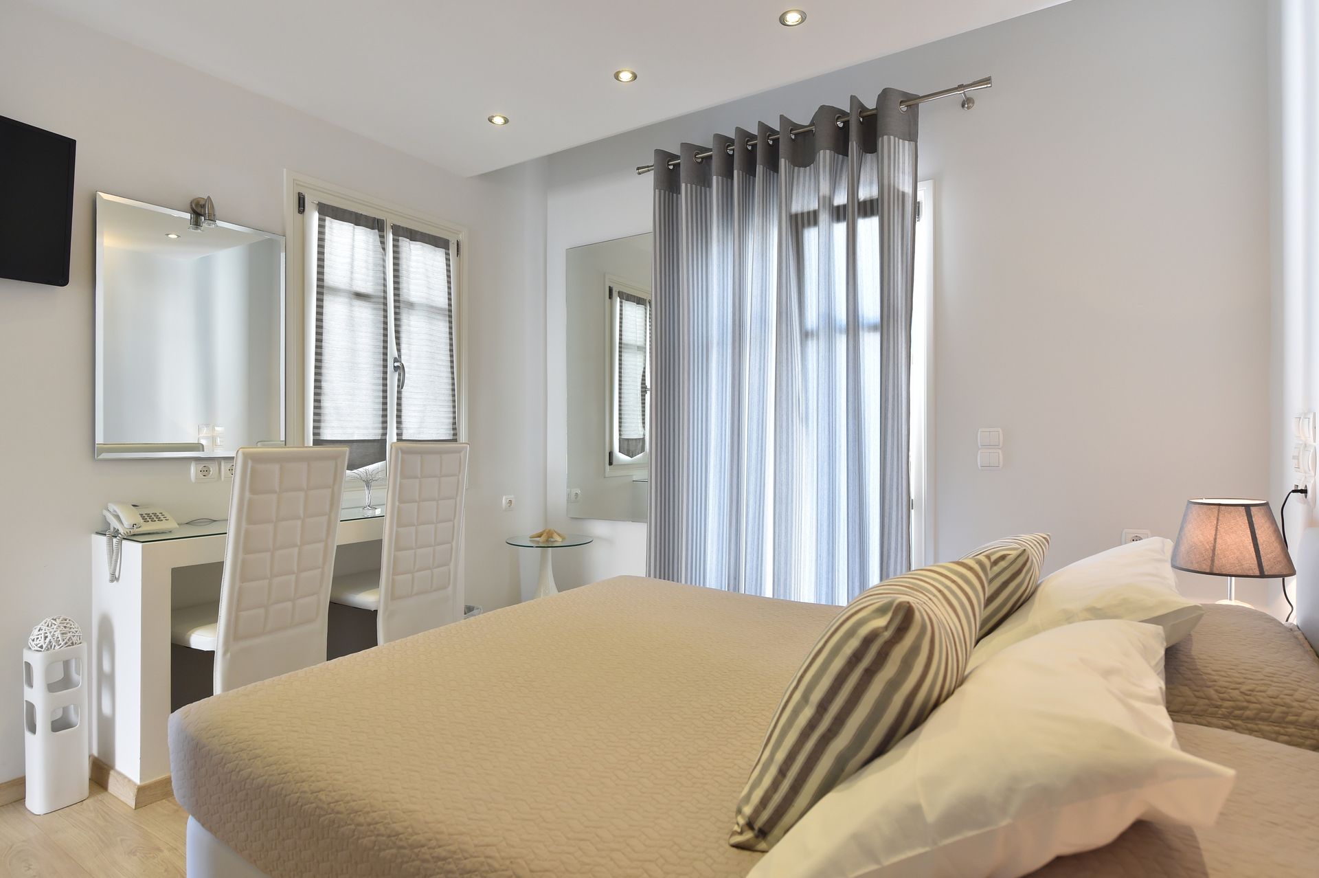 Deluxe Double Room with Spa Bath &amp; Panoramic Sea View