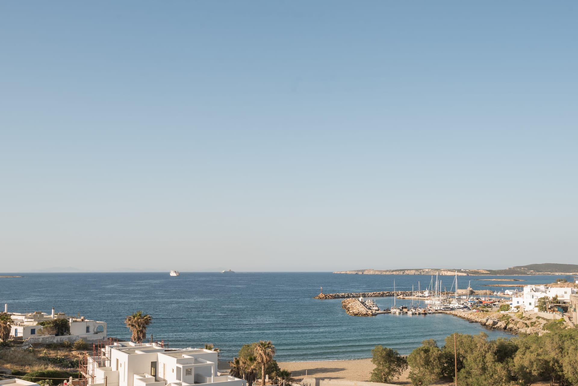 Two-Bedroom Suite with Sea View (Split-Level)