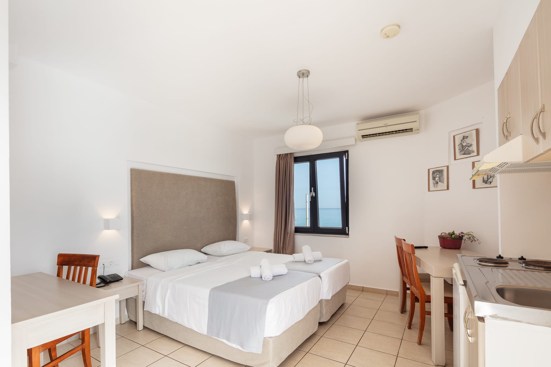 Studio with Sea View