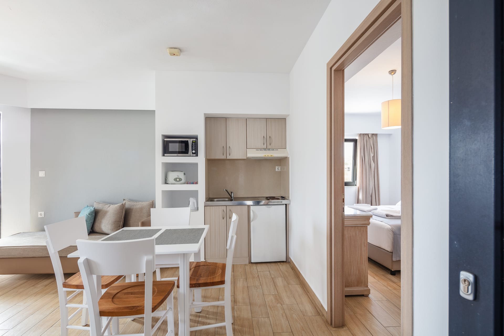 One Bedroom Apartment with Sea View