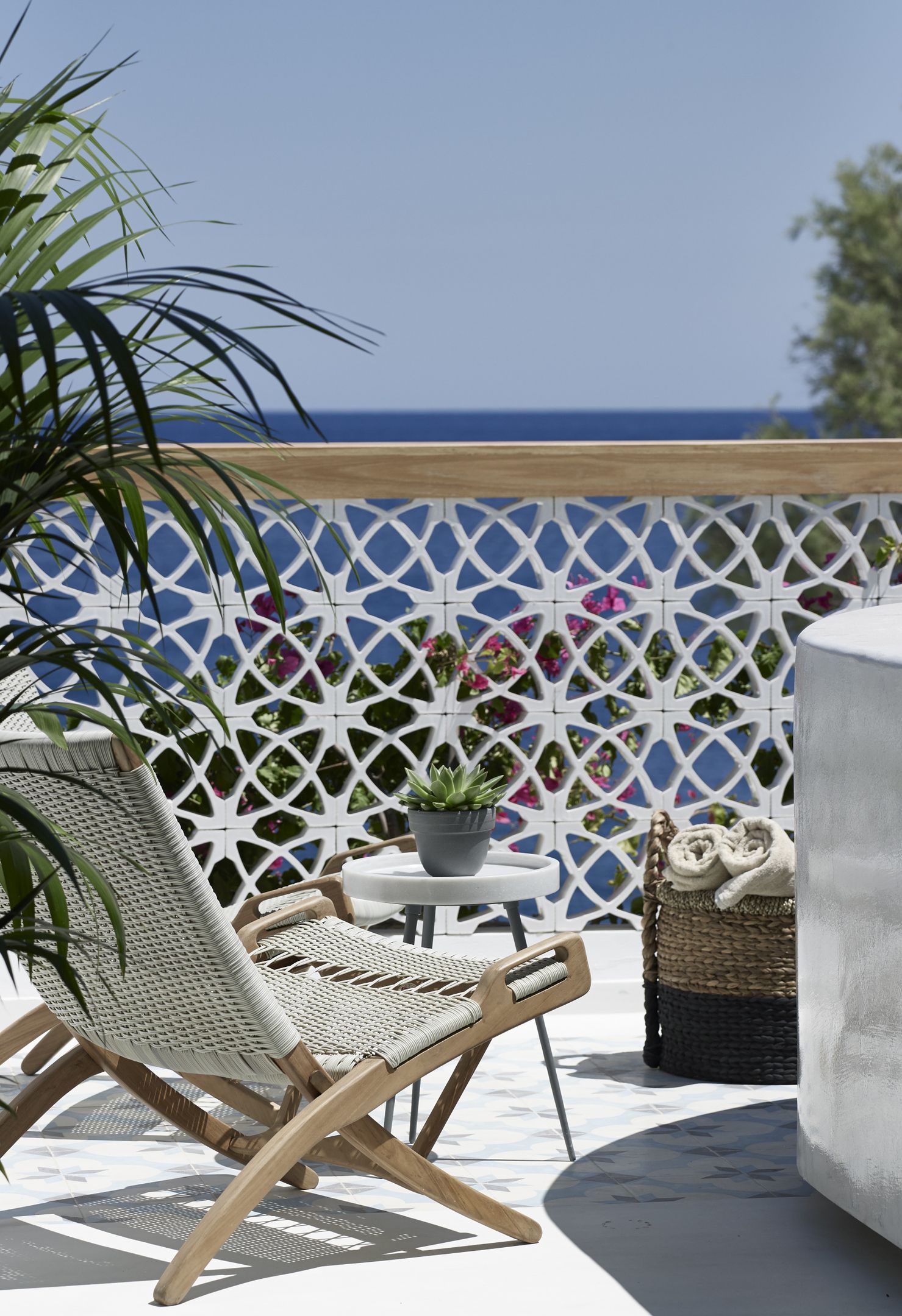 Deluxe Double with Outdoor Jacuzzi and Sea View