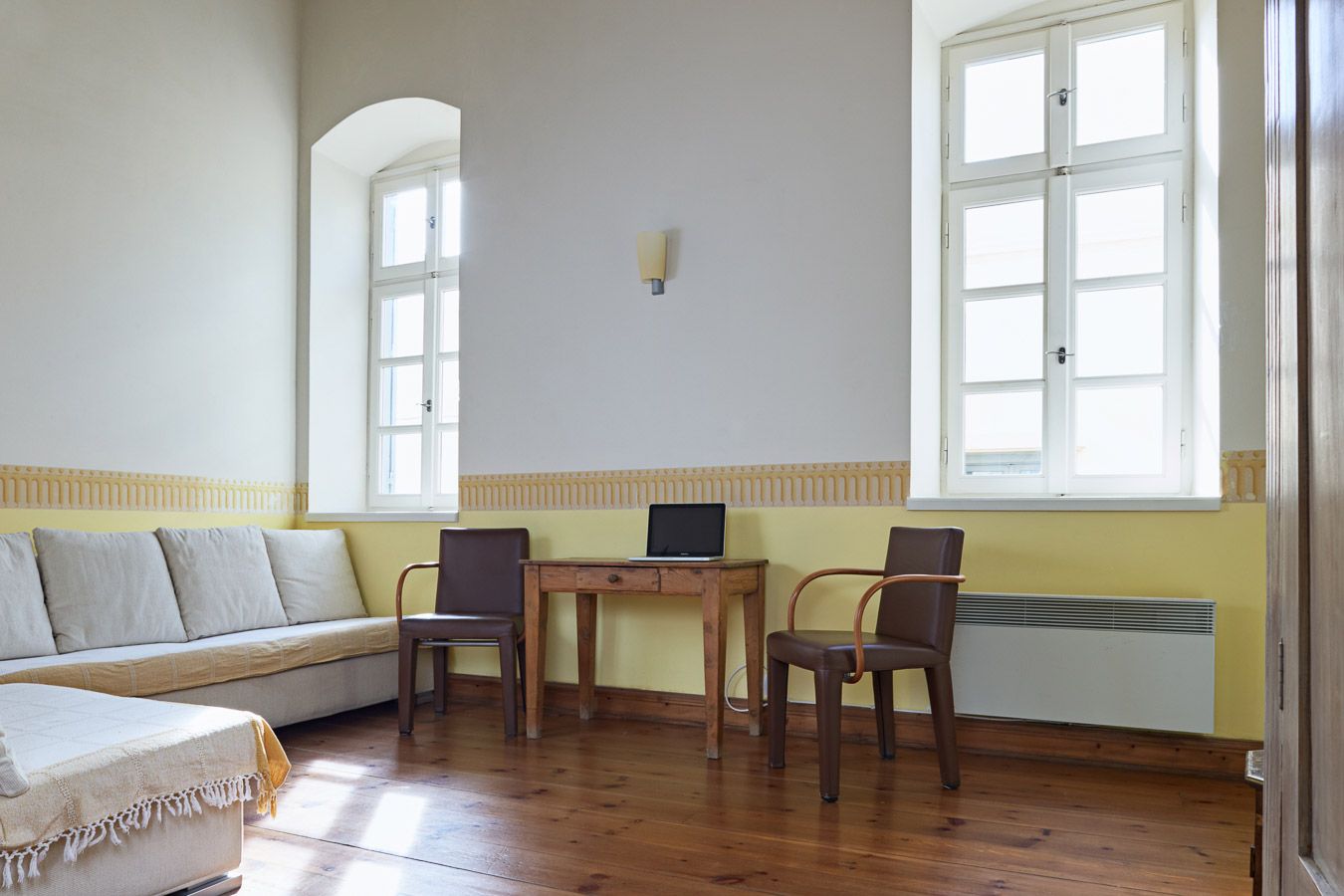 Junior Mezzanine Suite