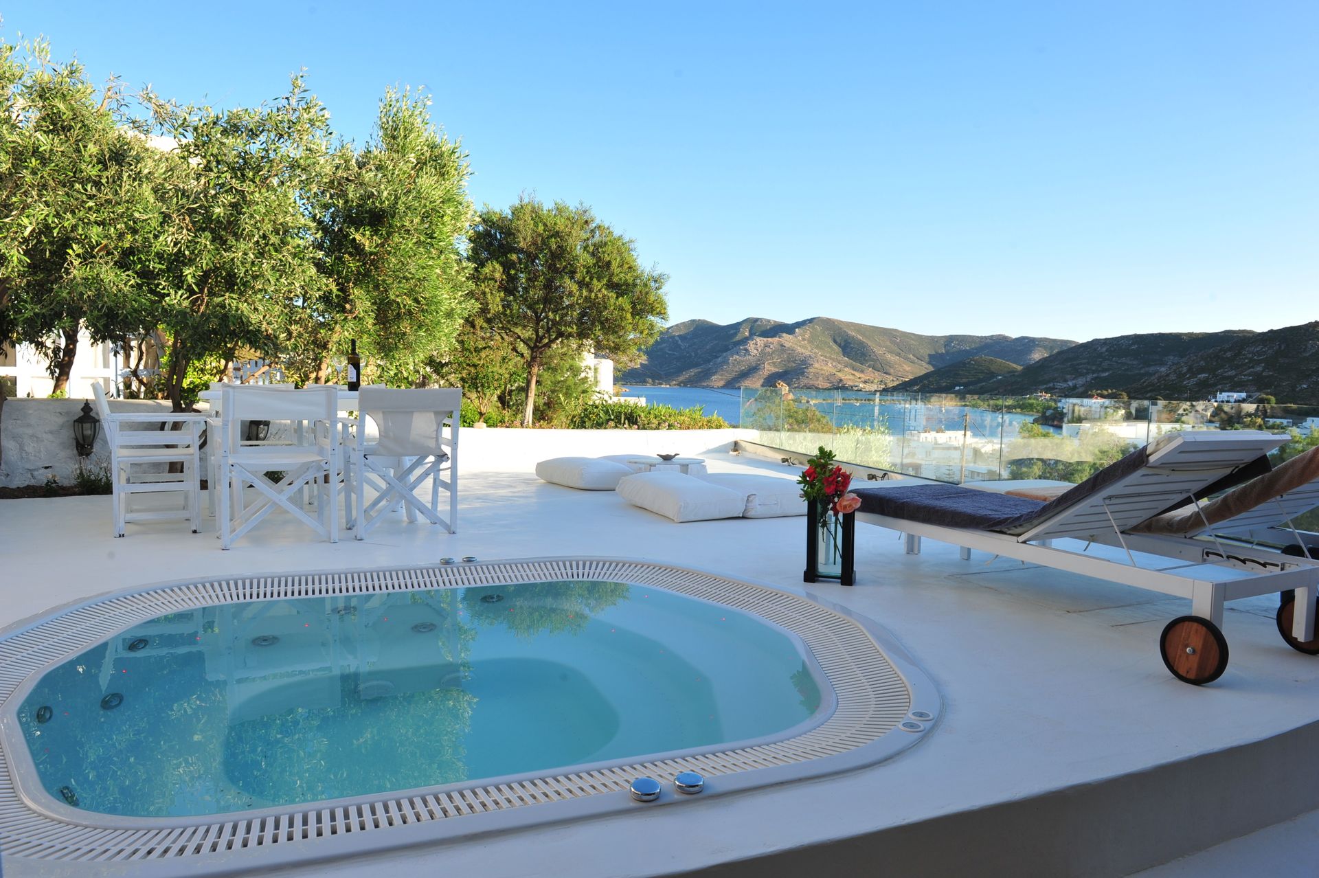 Superior Apartment with Sea View & Outdoor Hot Tub