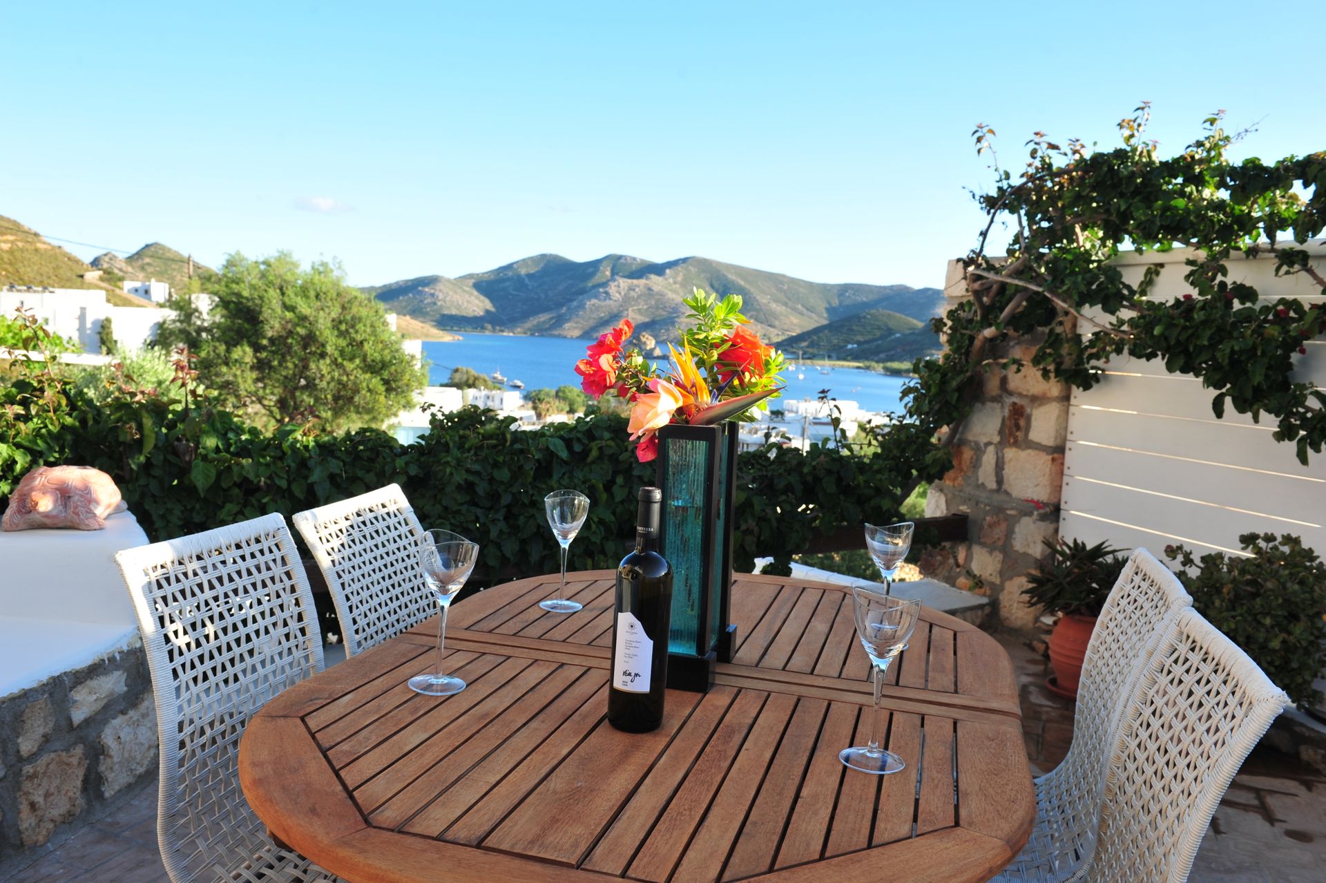 Elegant Villa with Sea View