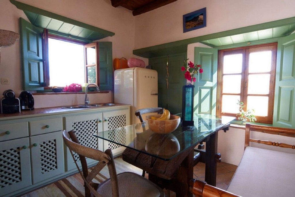 Elegant Villa with Sea View