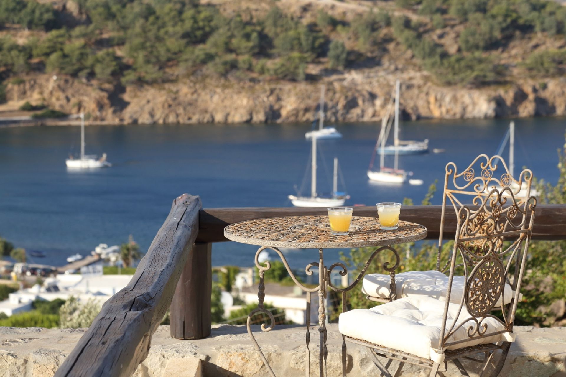 Luxury Residence with Panoramic View