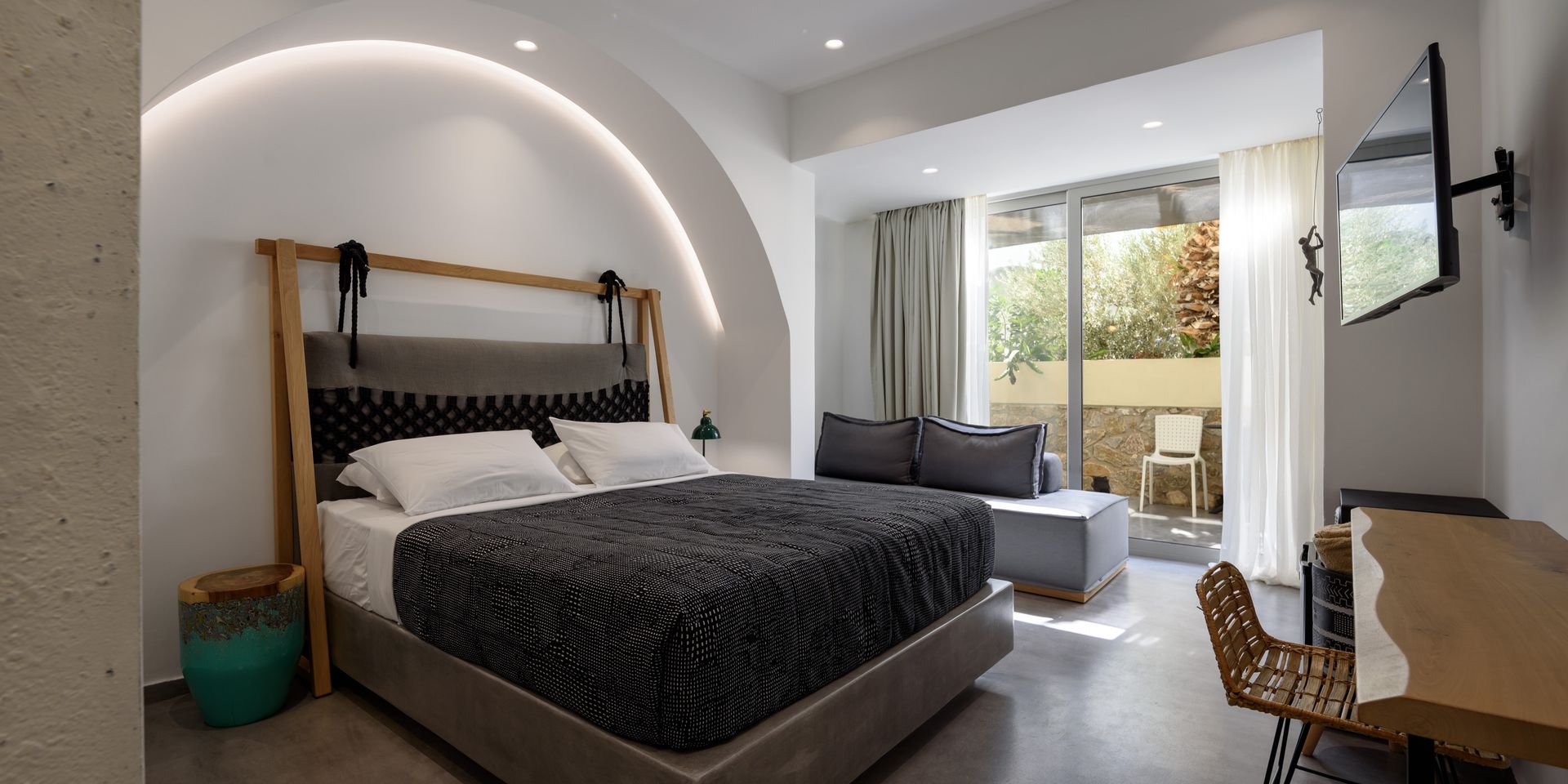 Junior Suite with outside Jacuzzi