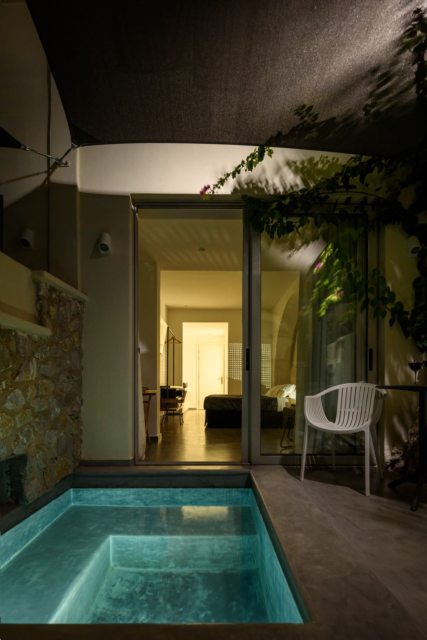 Junior Suite with outside Jacuzzi