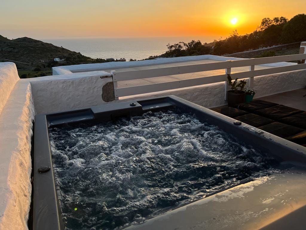 Sunset & Ocean View villa