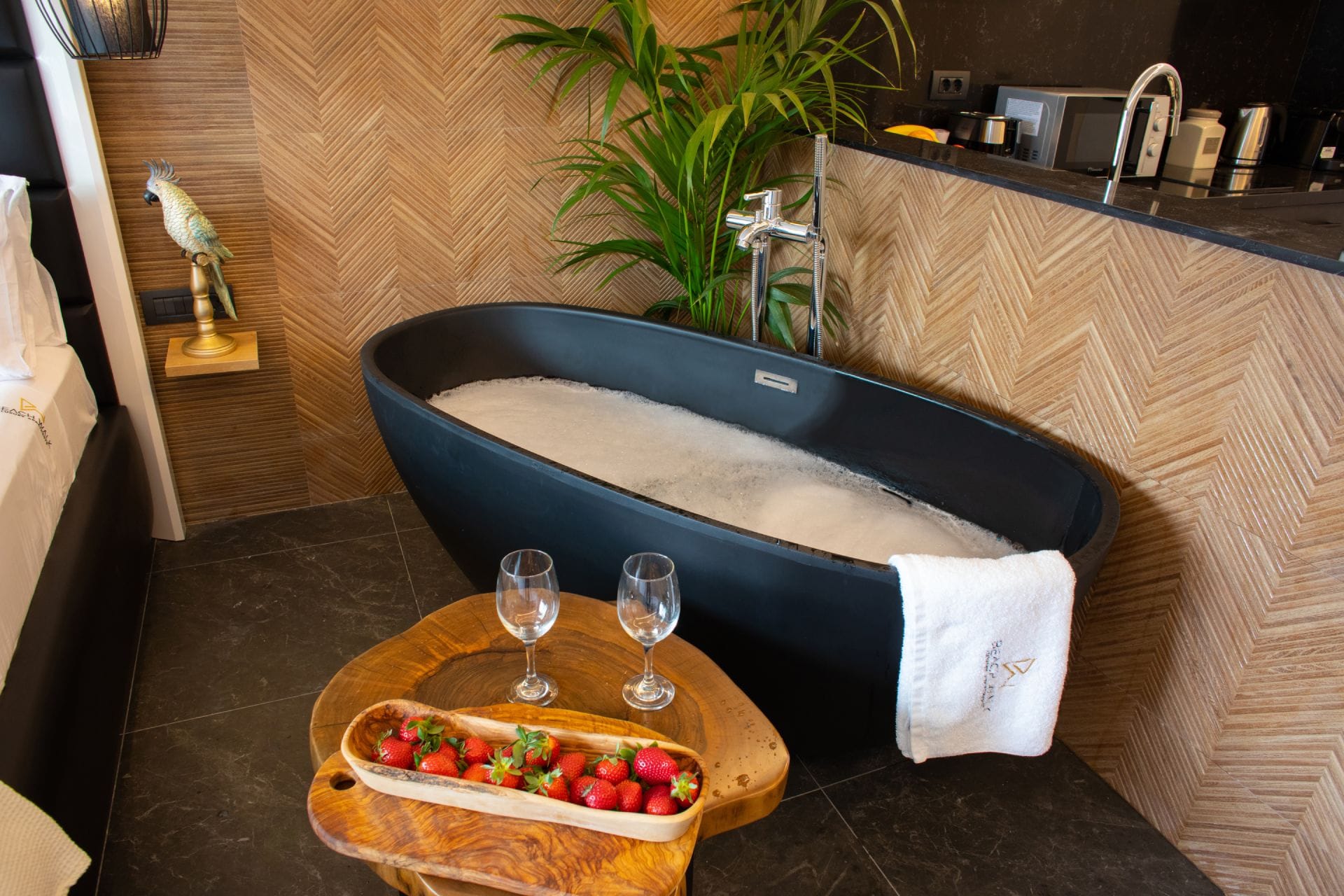 Junior Suite with Mountain View &amp; Open Plan Bathtub