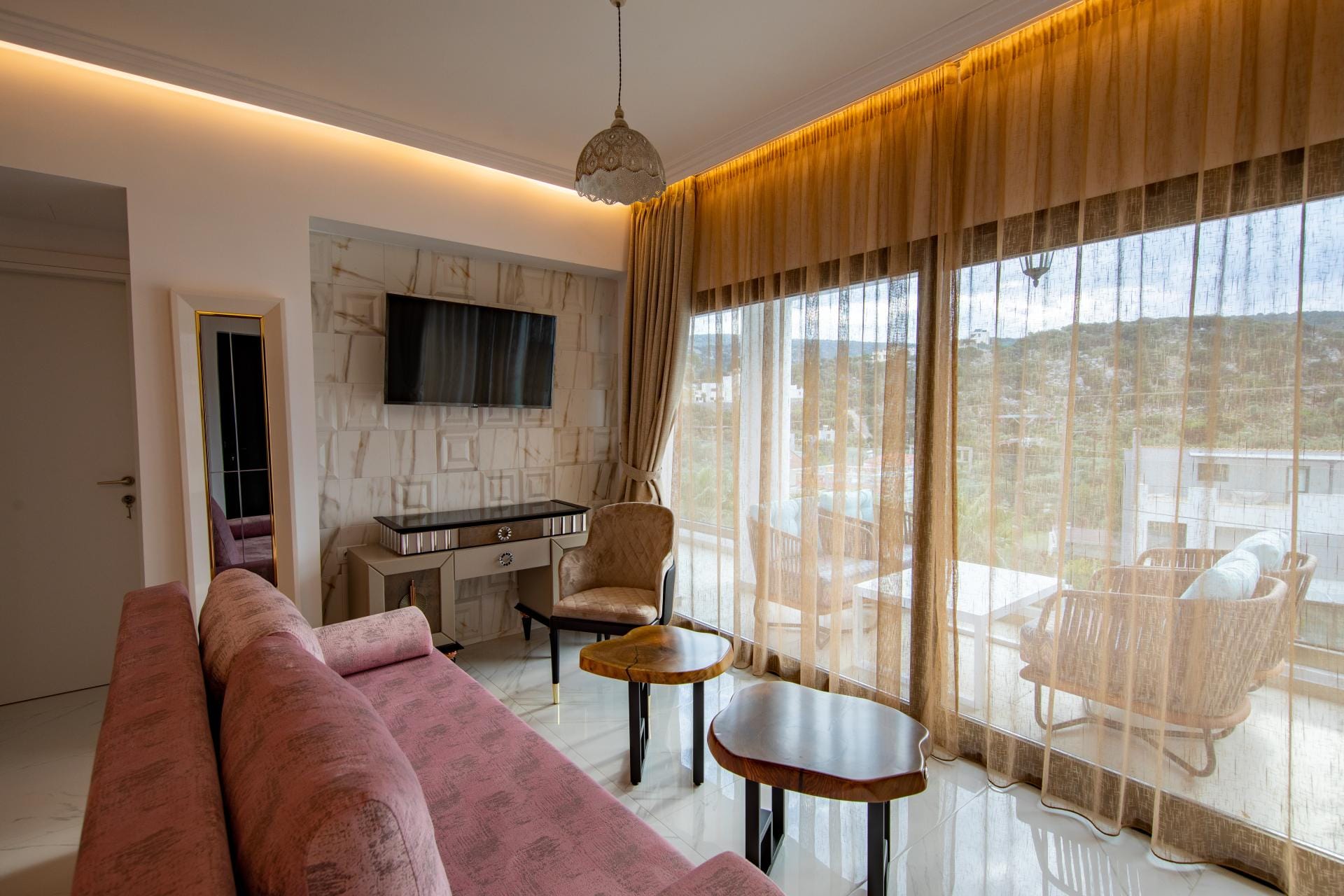 One Bedroom Suite with Pool View