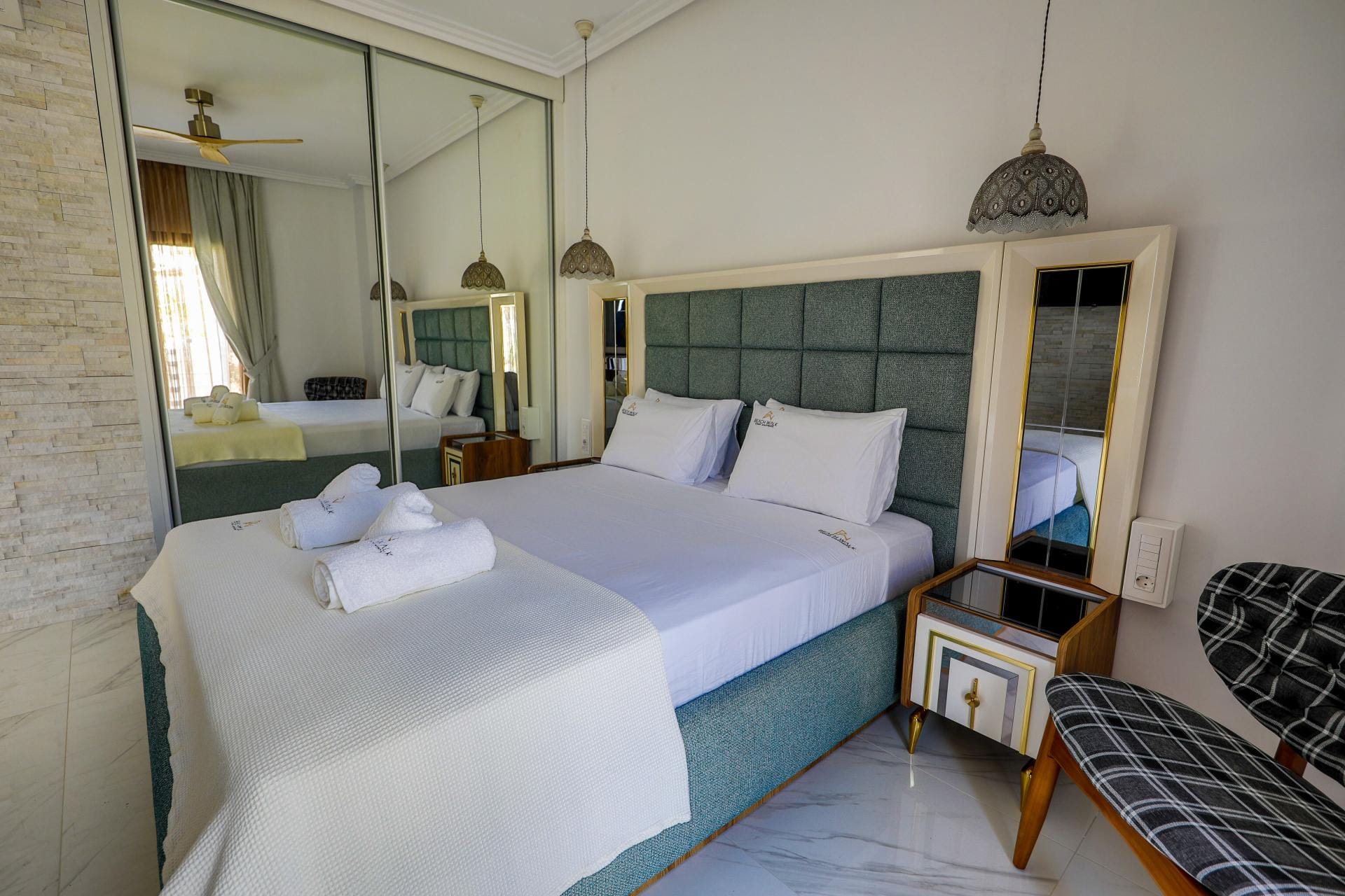Premium Two Bedroom Suite with Sea View & Outdoor Jetted Tub