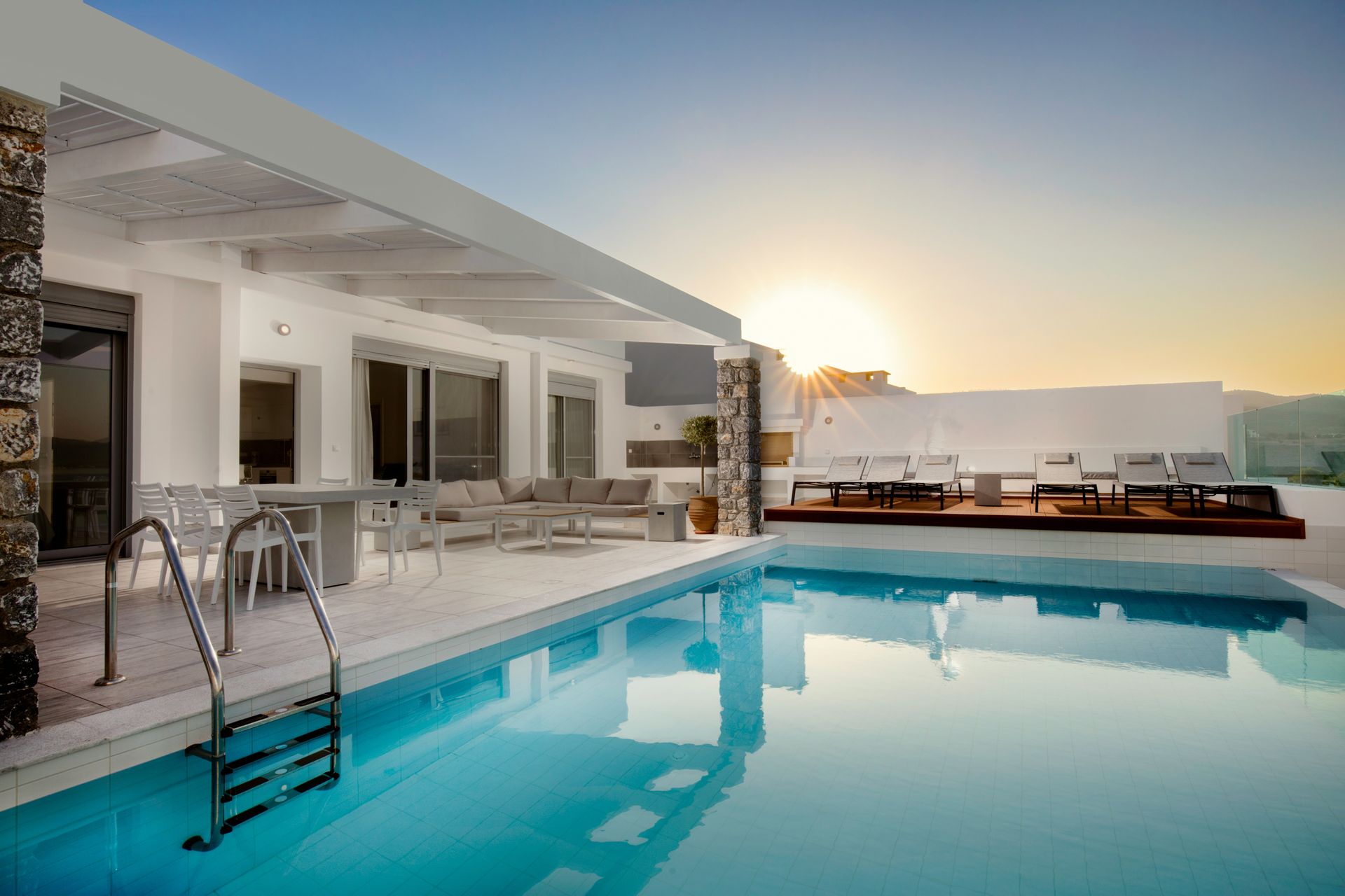 Villa Estella with Private Pool and Outdoor Jacuzzi (3 Bedrooms Villa)