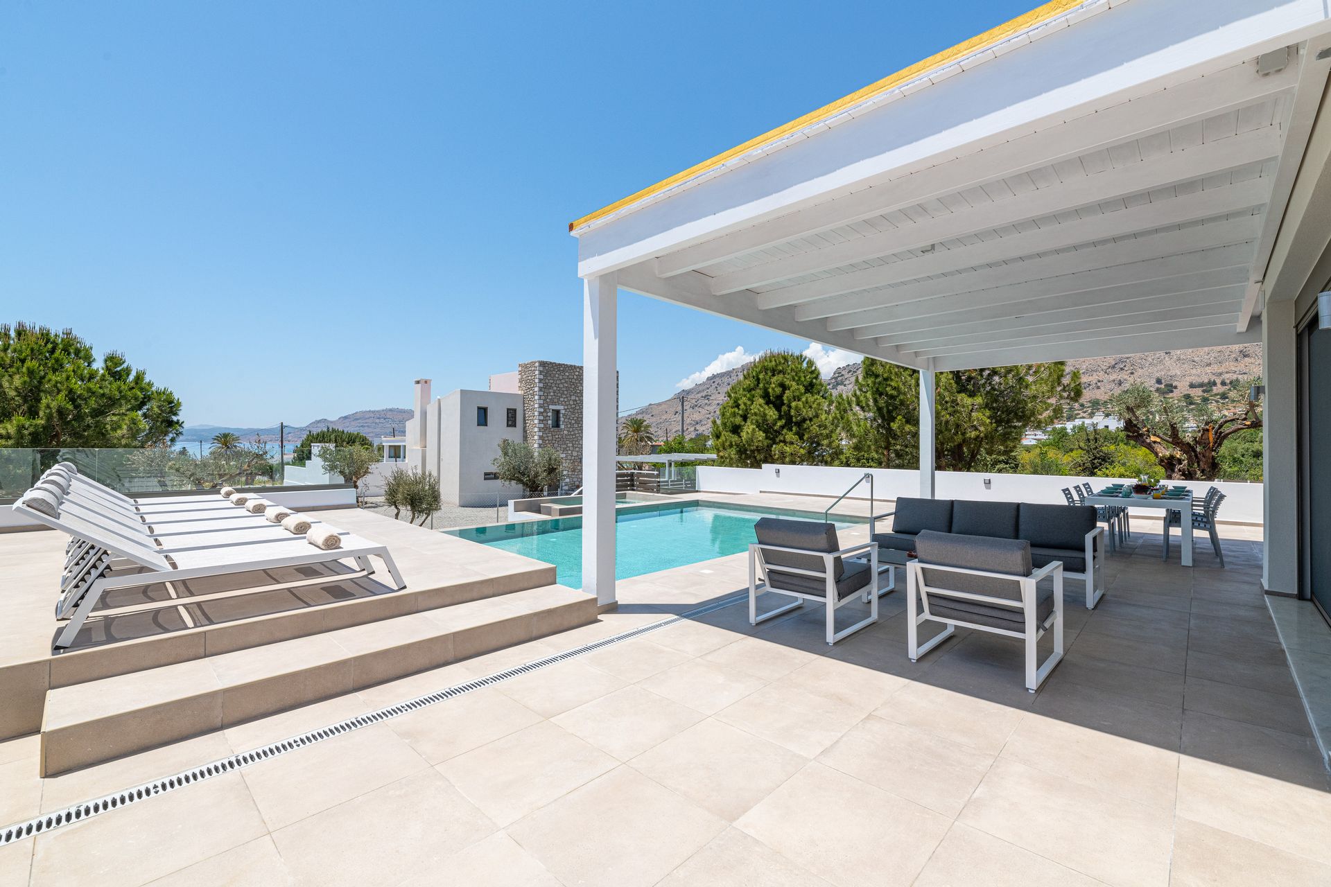 Villa Iris in Pefkos