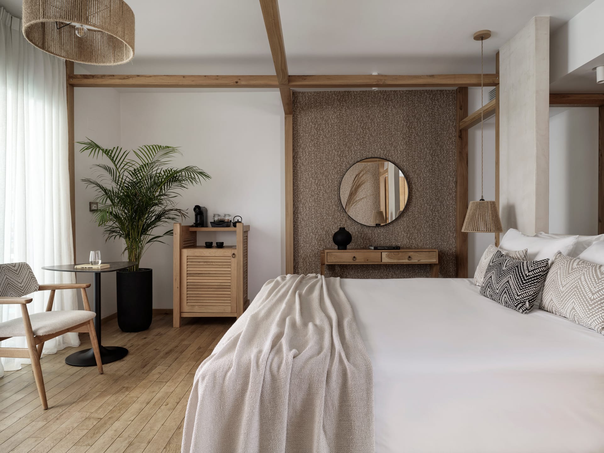 Premium Room with Pool View