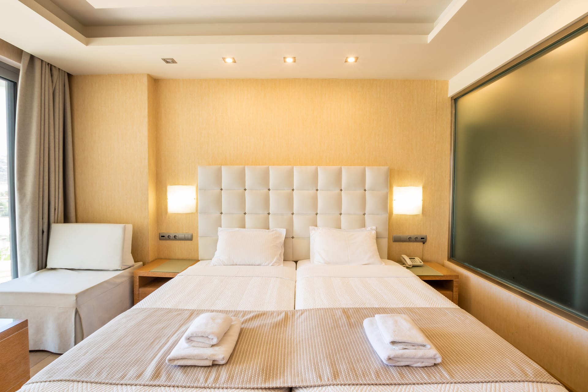 Standard Room with Side Sea View