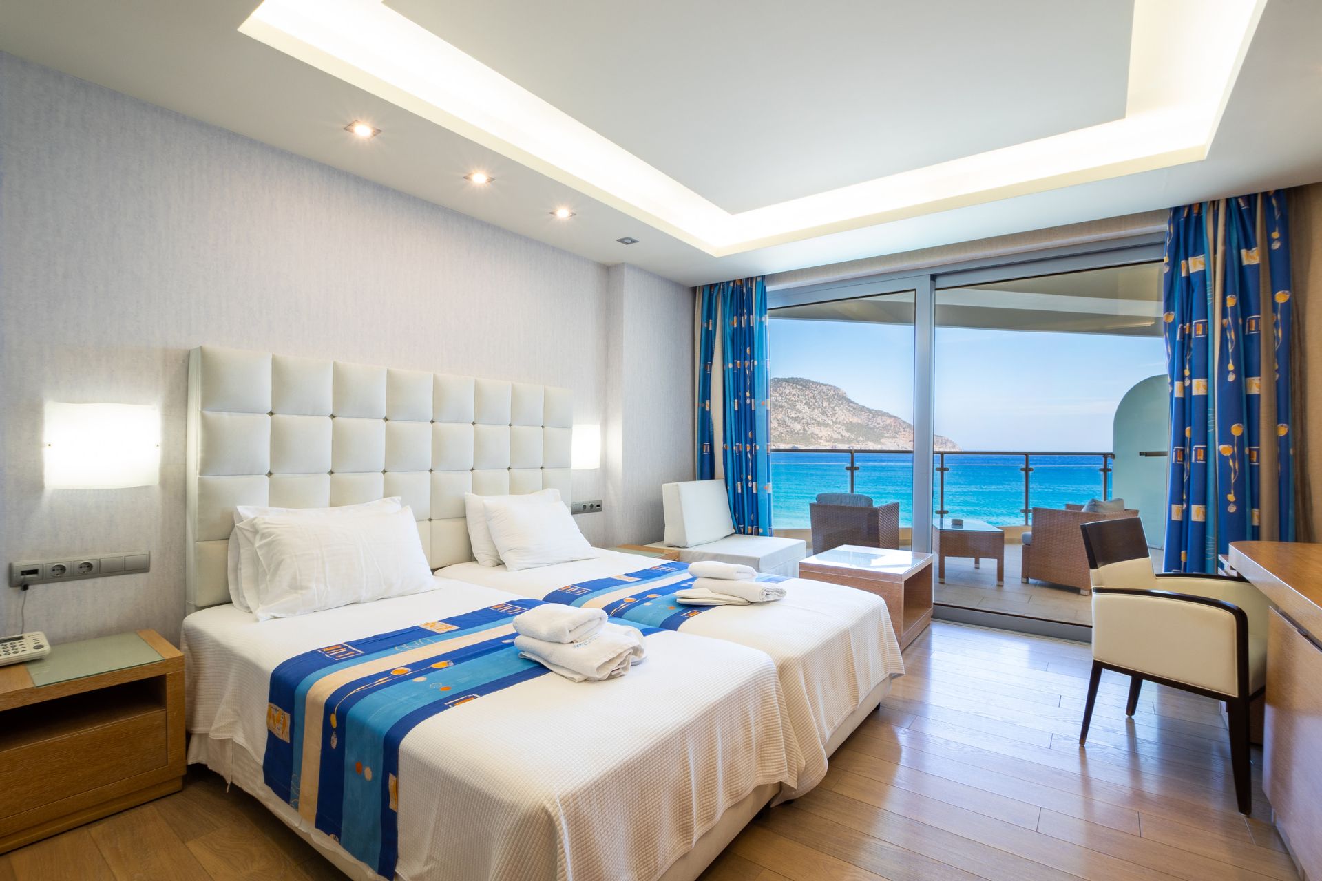Standard Room with Sea View