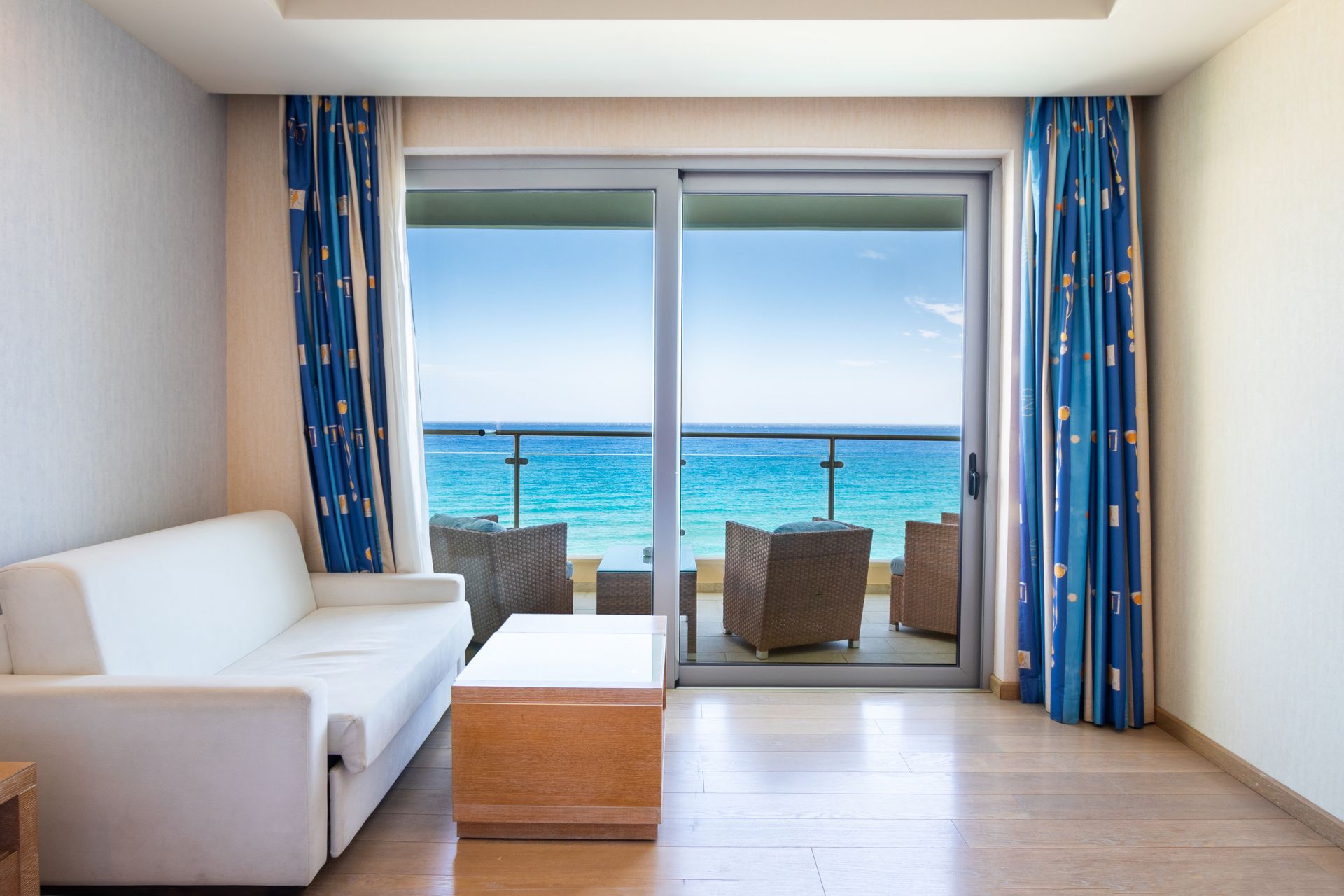 Triple Room with Sea View