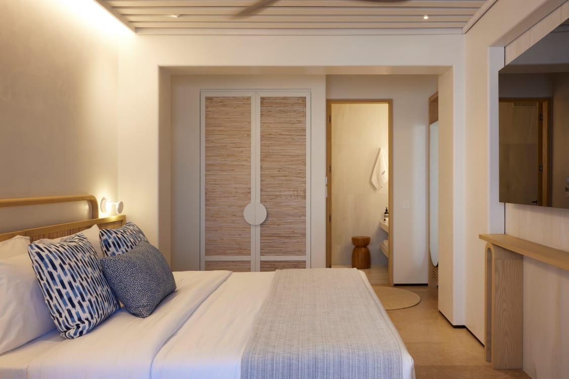 Superior Double Room with Side Sea View