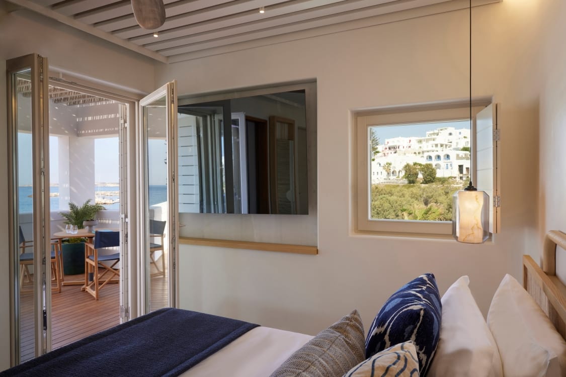 Executive Double Room with Side Sea View