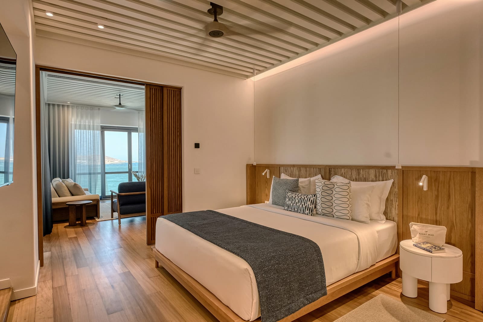Grand Sea View Suite-Avant Mar Infinity Suites 200m from the Main Hotel