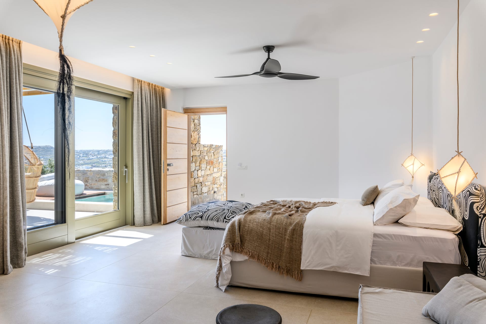Signature Suite with Jacuzzi