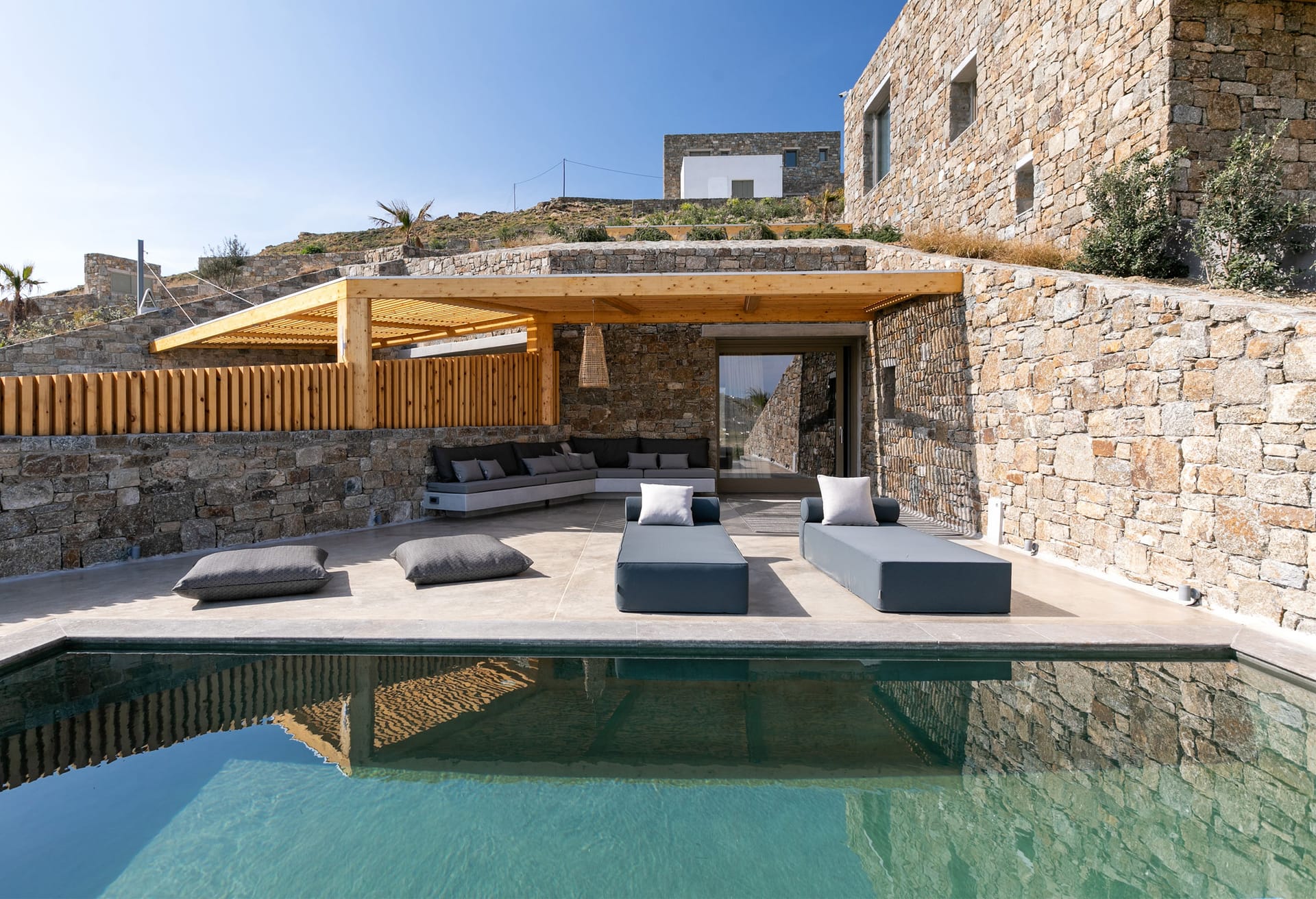 Panormos Bay Suites - Signature Maisonette