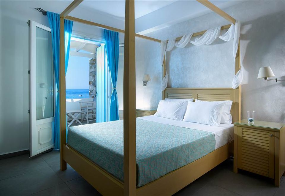 Deluxe Double or Twin Room with Sea View (1st Floor)