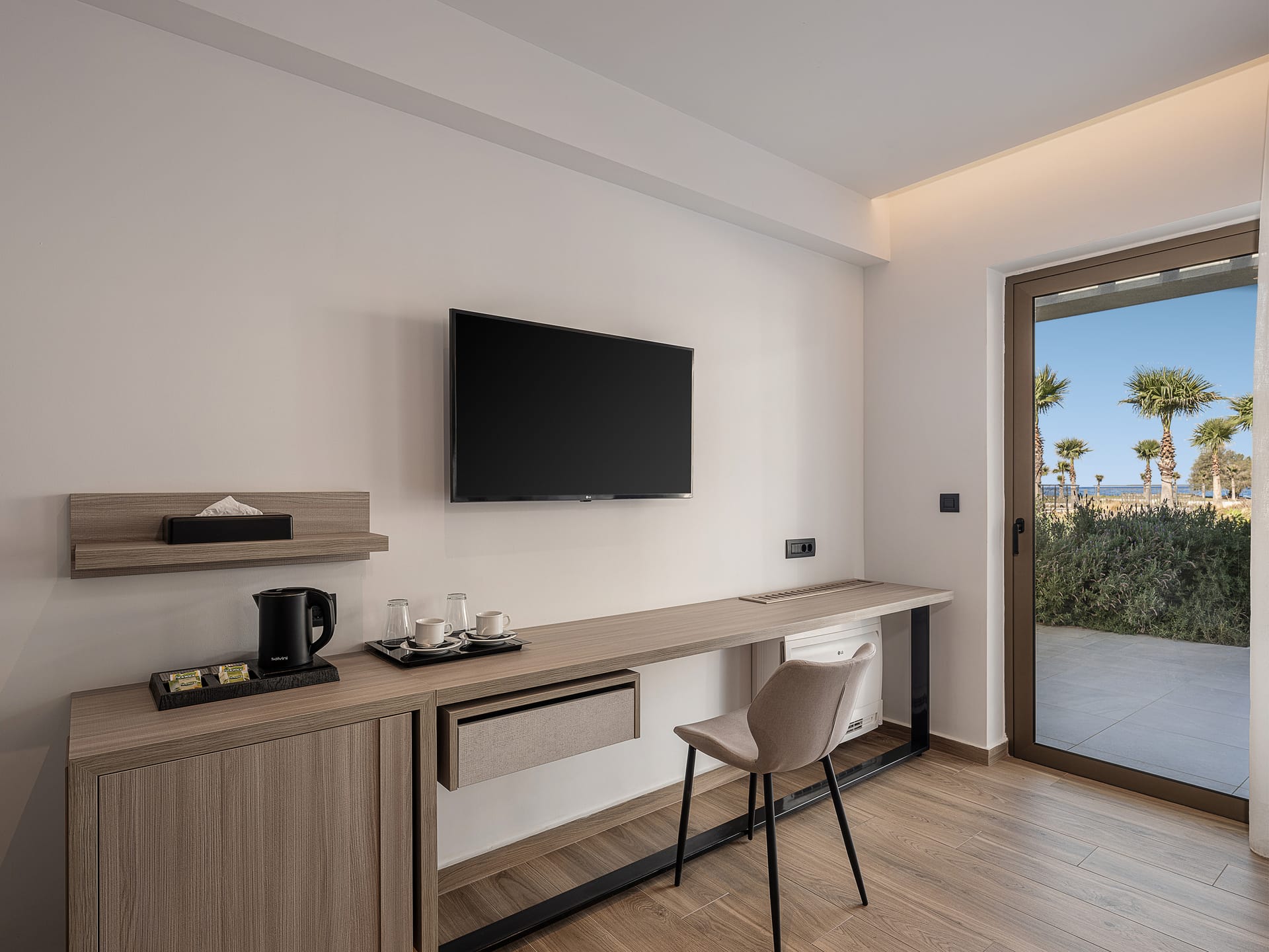 Grand Superior Room