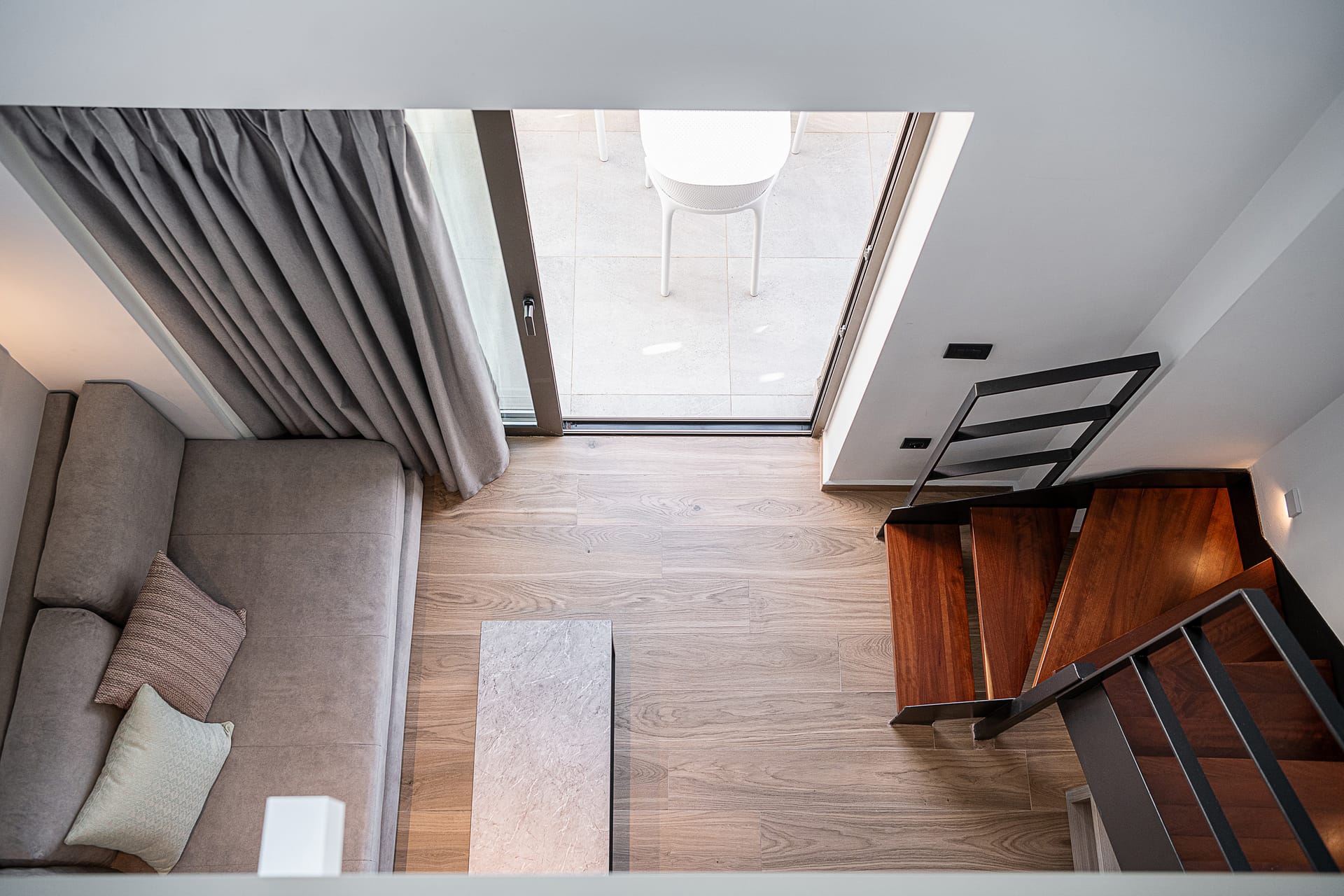 Junior Suite with Side Sea View - Split Level