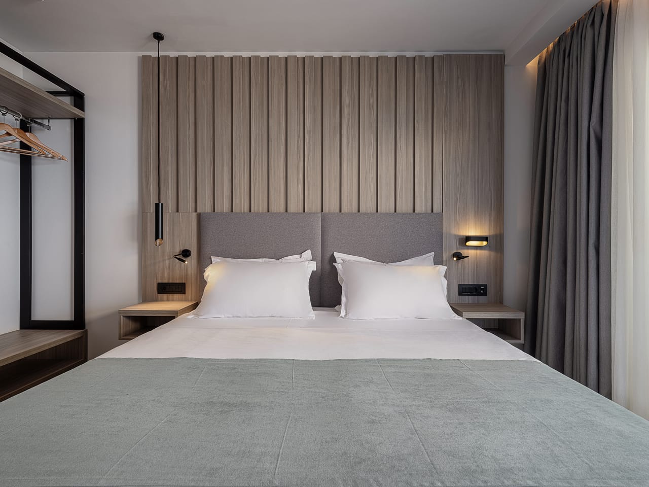 Executive Suite with Private Pool and Sea View