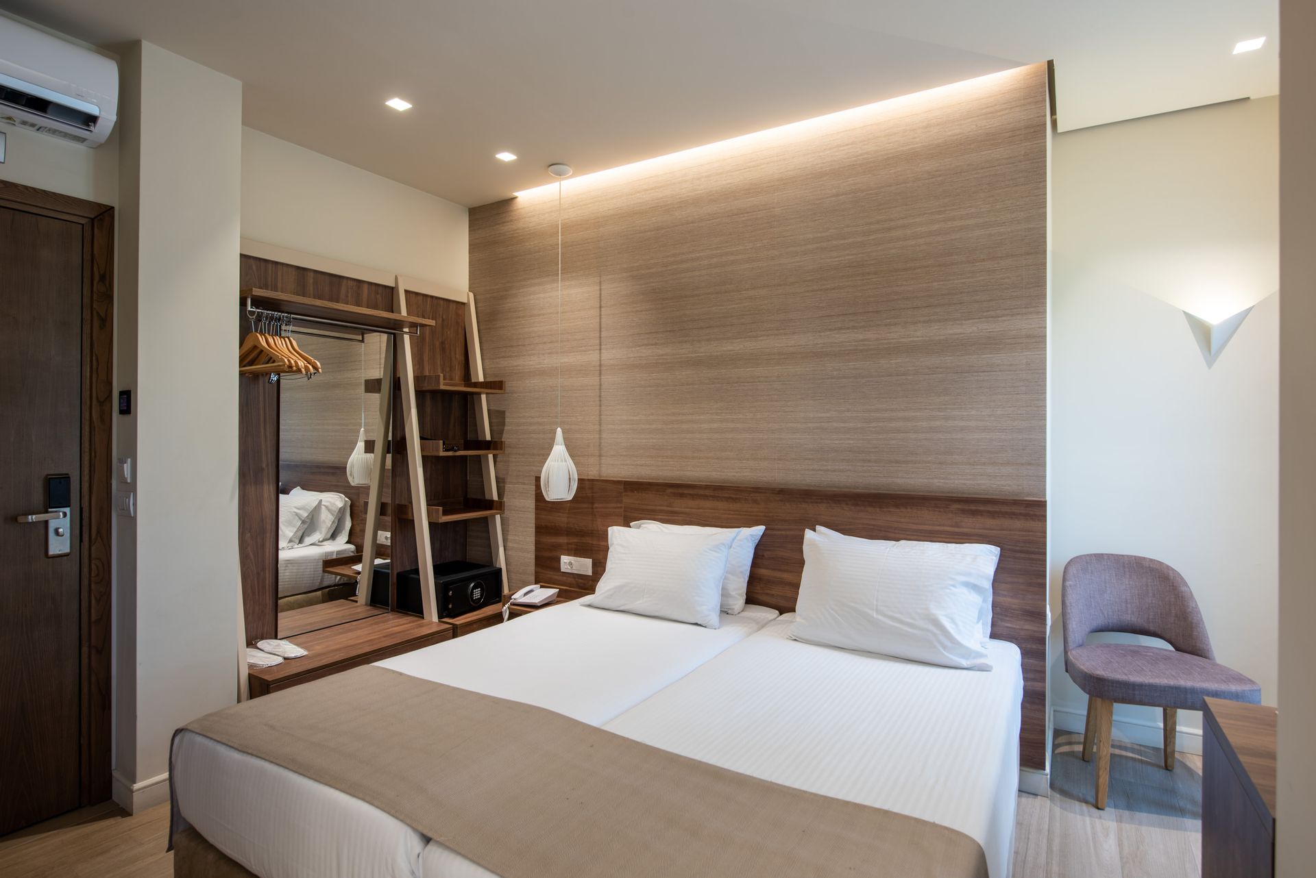 Superior Room with Balcony and City View