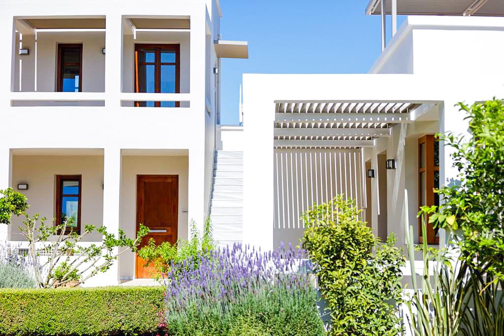 PREMIUM LODGE DAFNI | Garden &amp; Pool View